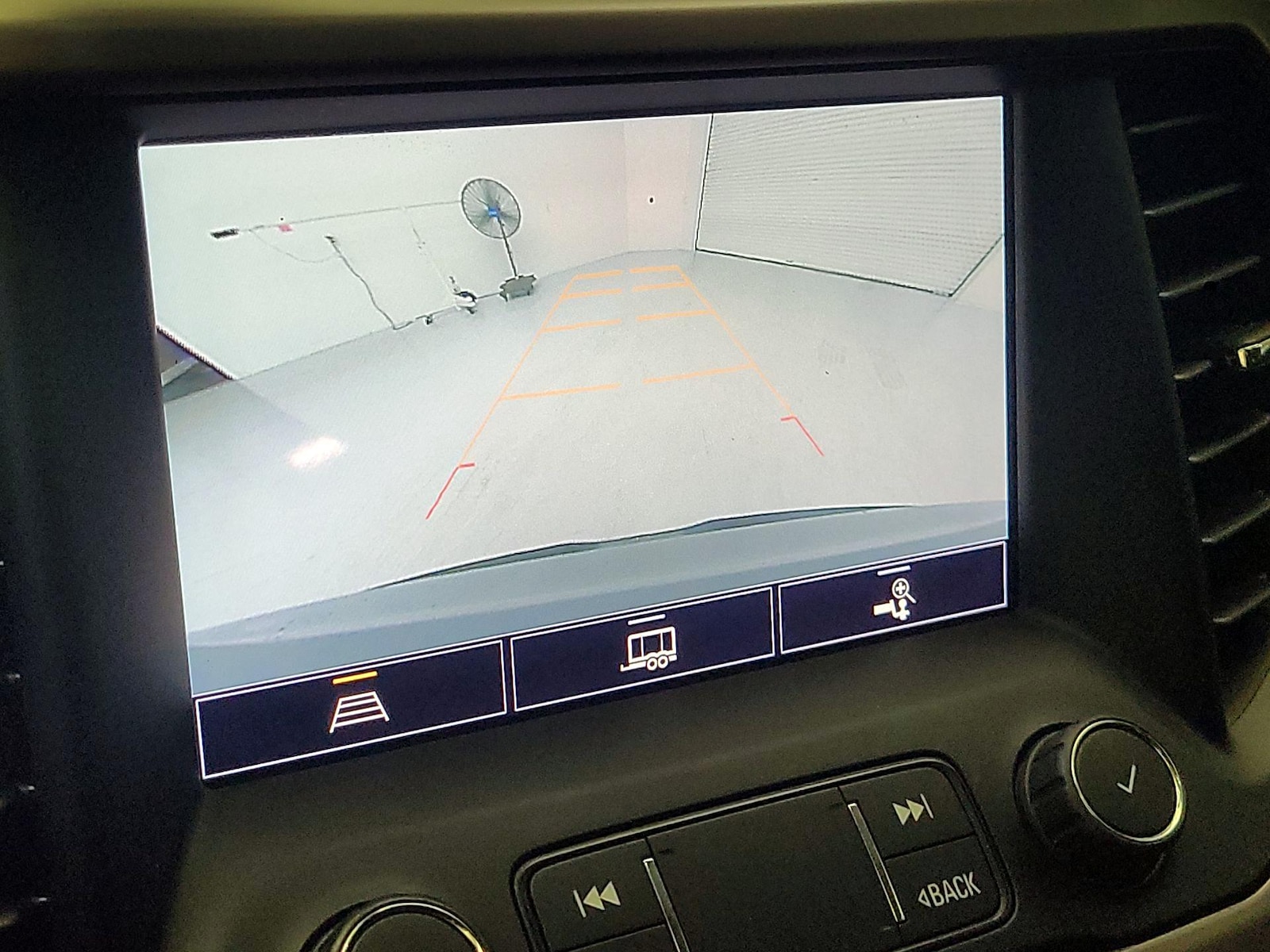 2021 GMC Acadia AT4 - Photo 15