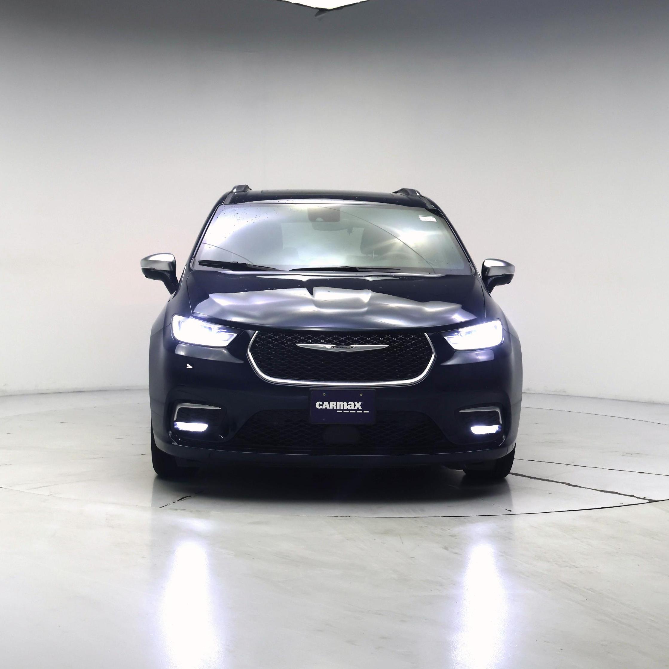 Thumbnail: 2024 Chrysler Pacifica - 5