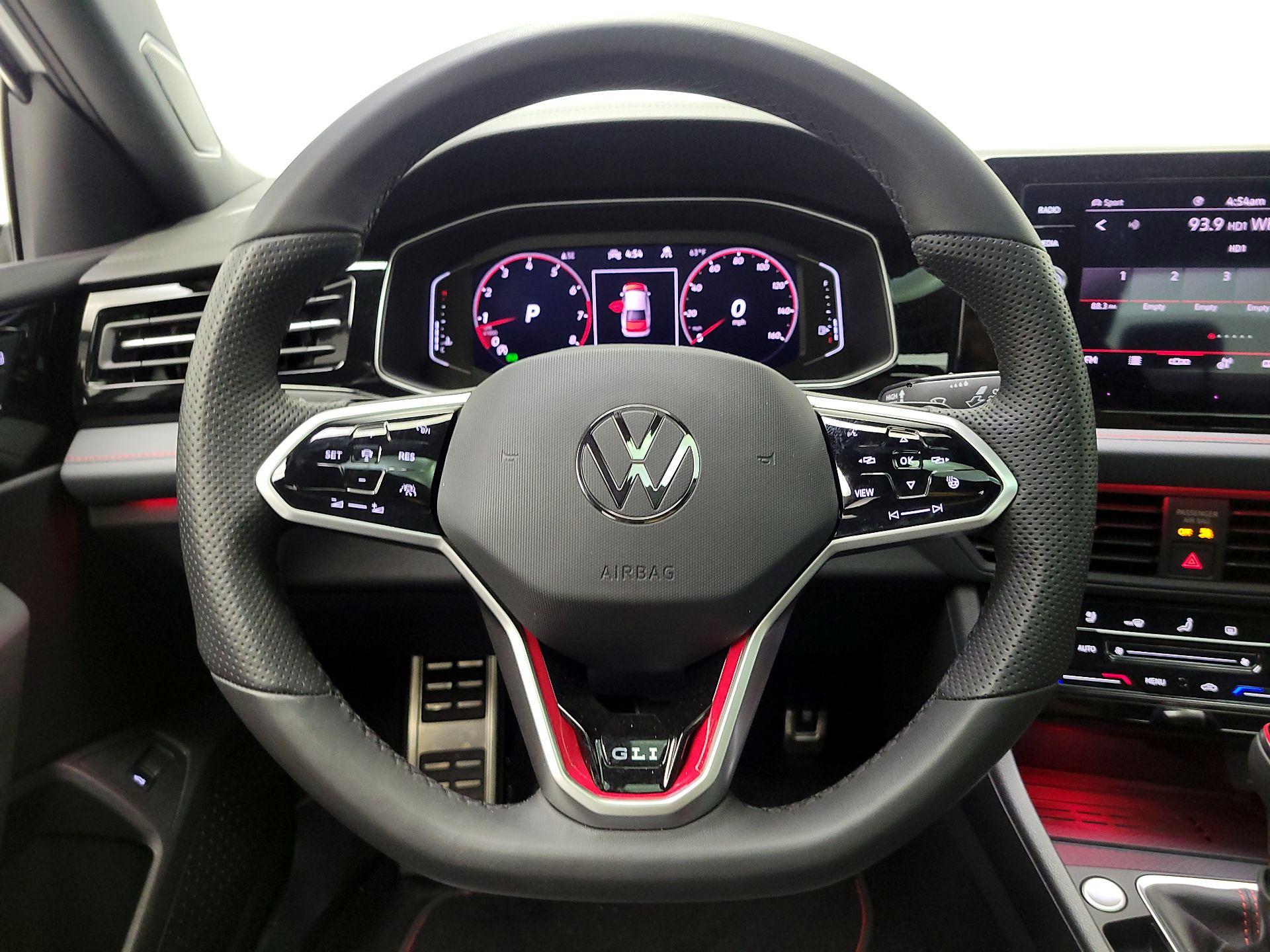 Thumbnail: 2025 Volkswagen Jetta - 10