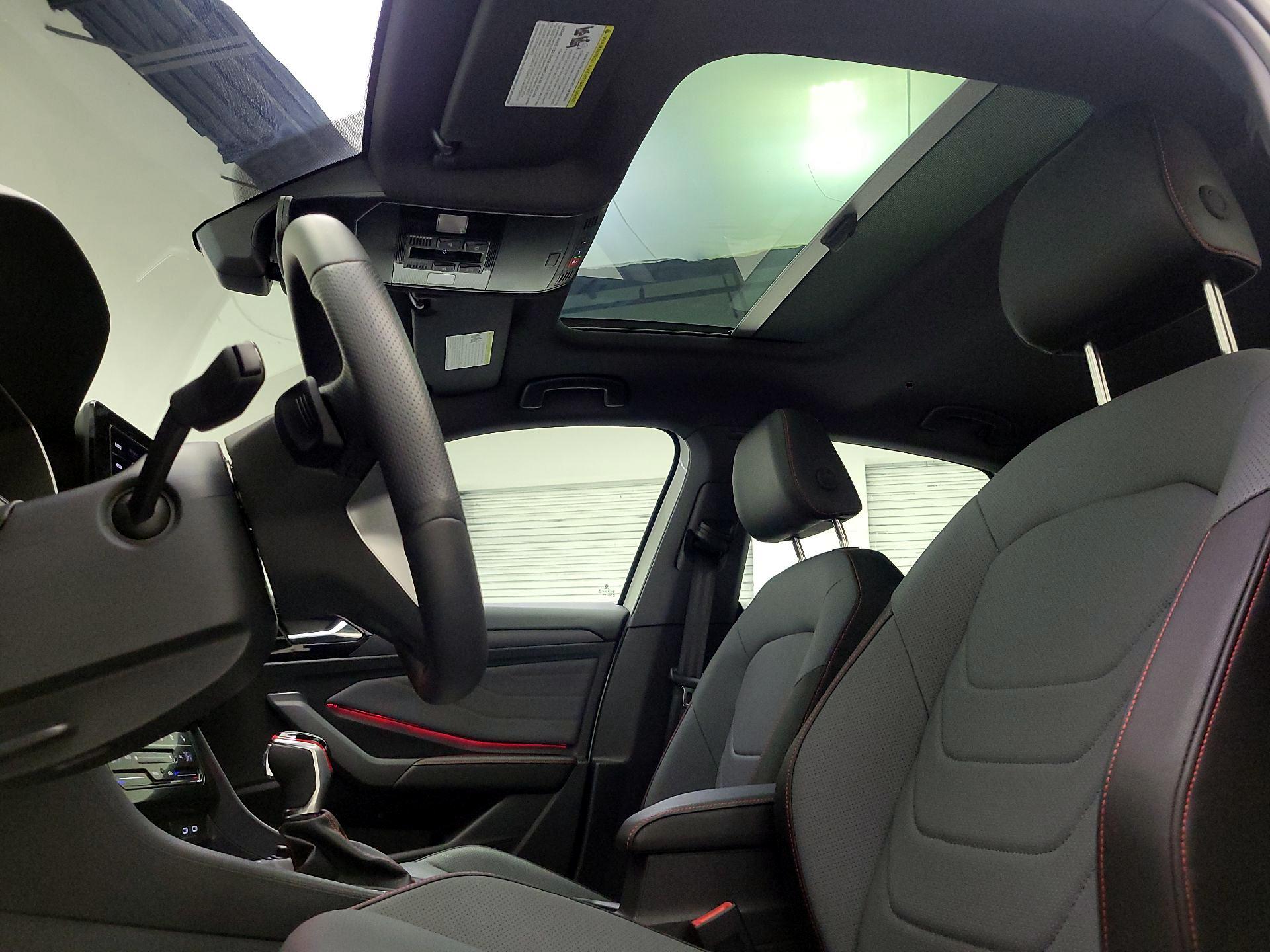 Thumbnail: 2025 Volkswagen Jetta - 19