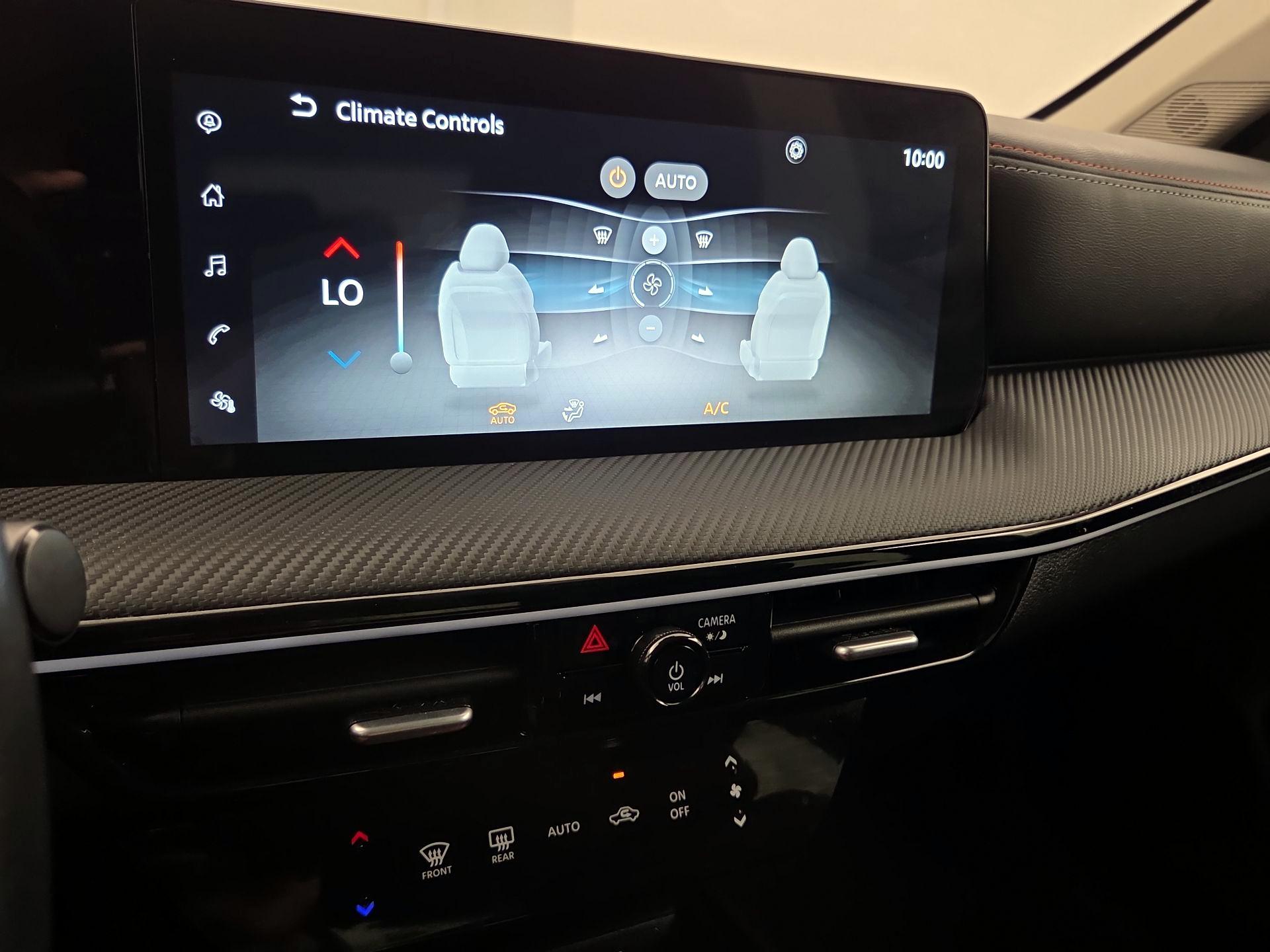 Thumbnail: 2025 Nissan Kicks - 16