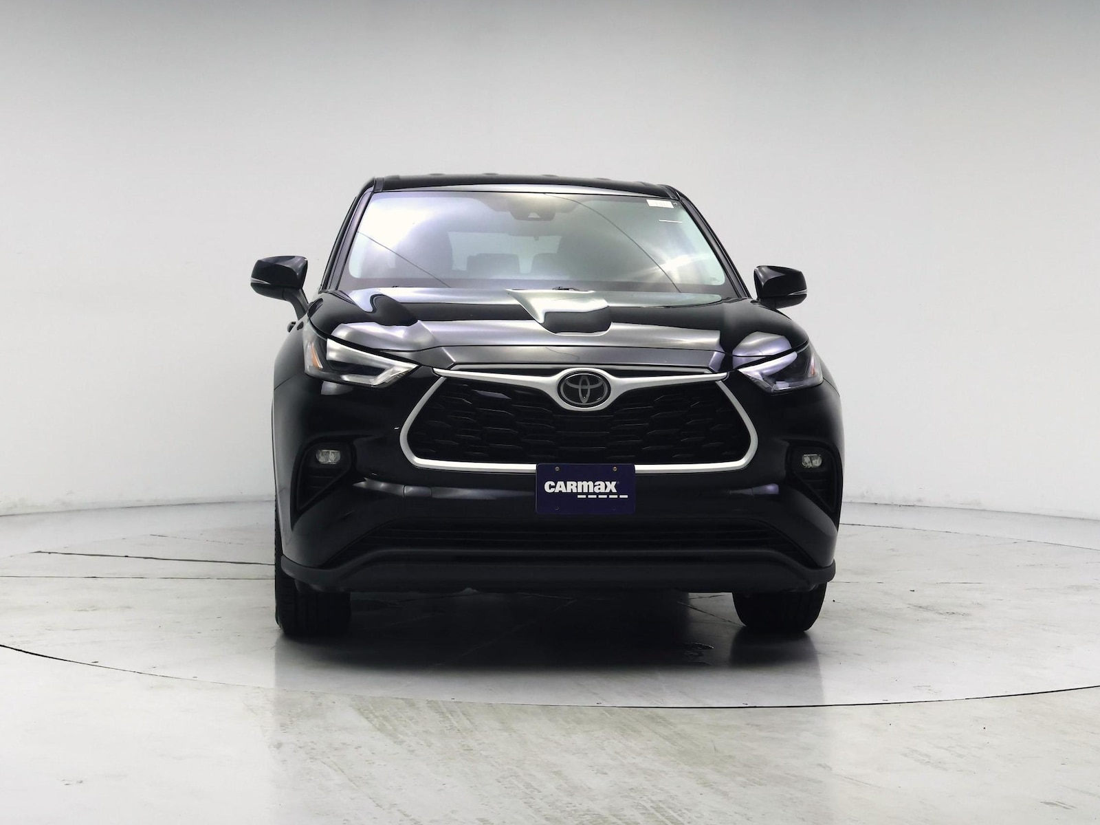 2021 Toyota Highlander LE - Photo 6