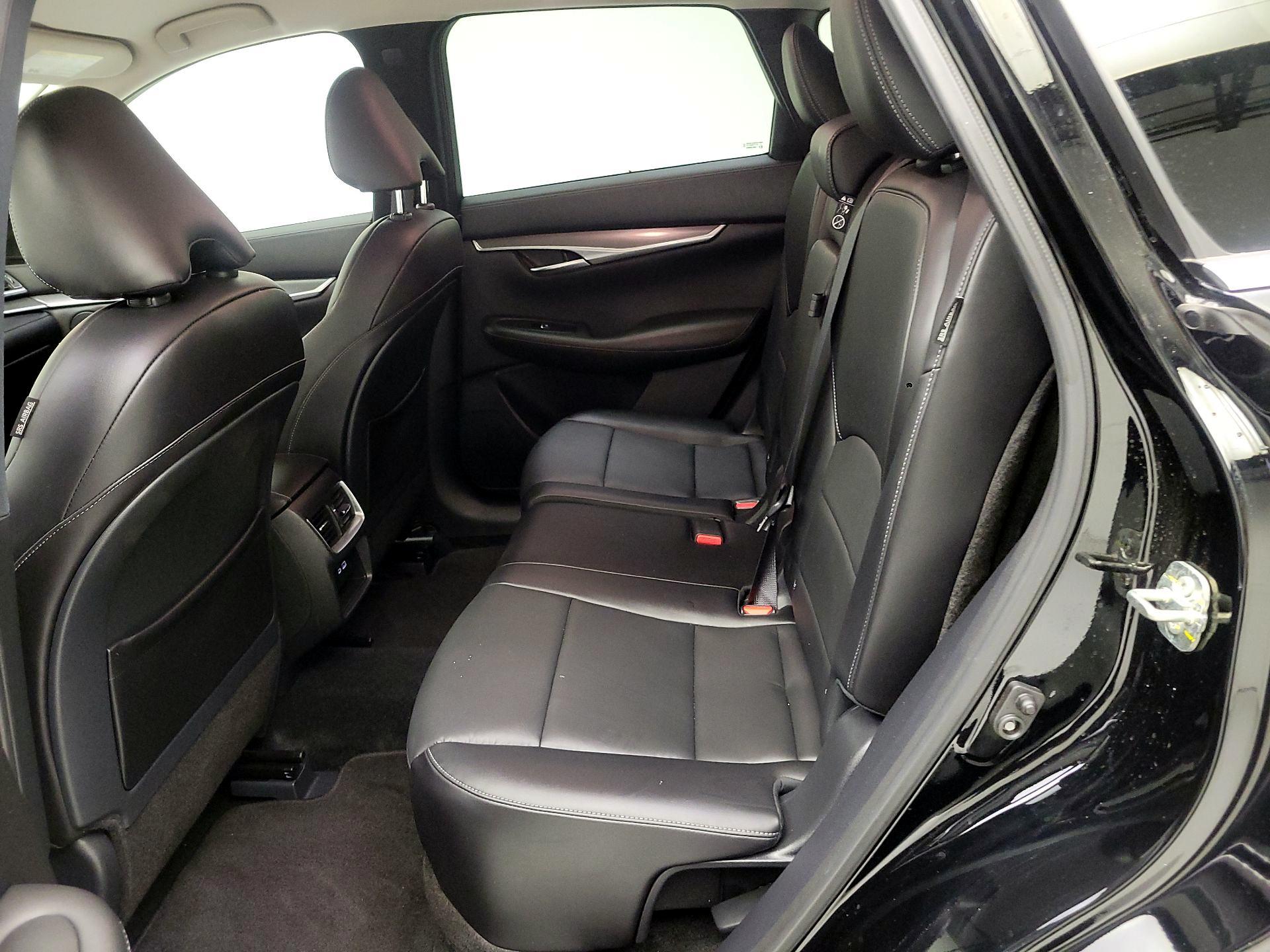 Thumbnail: 2024 INFINITI QX50 - 19