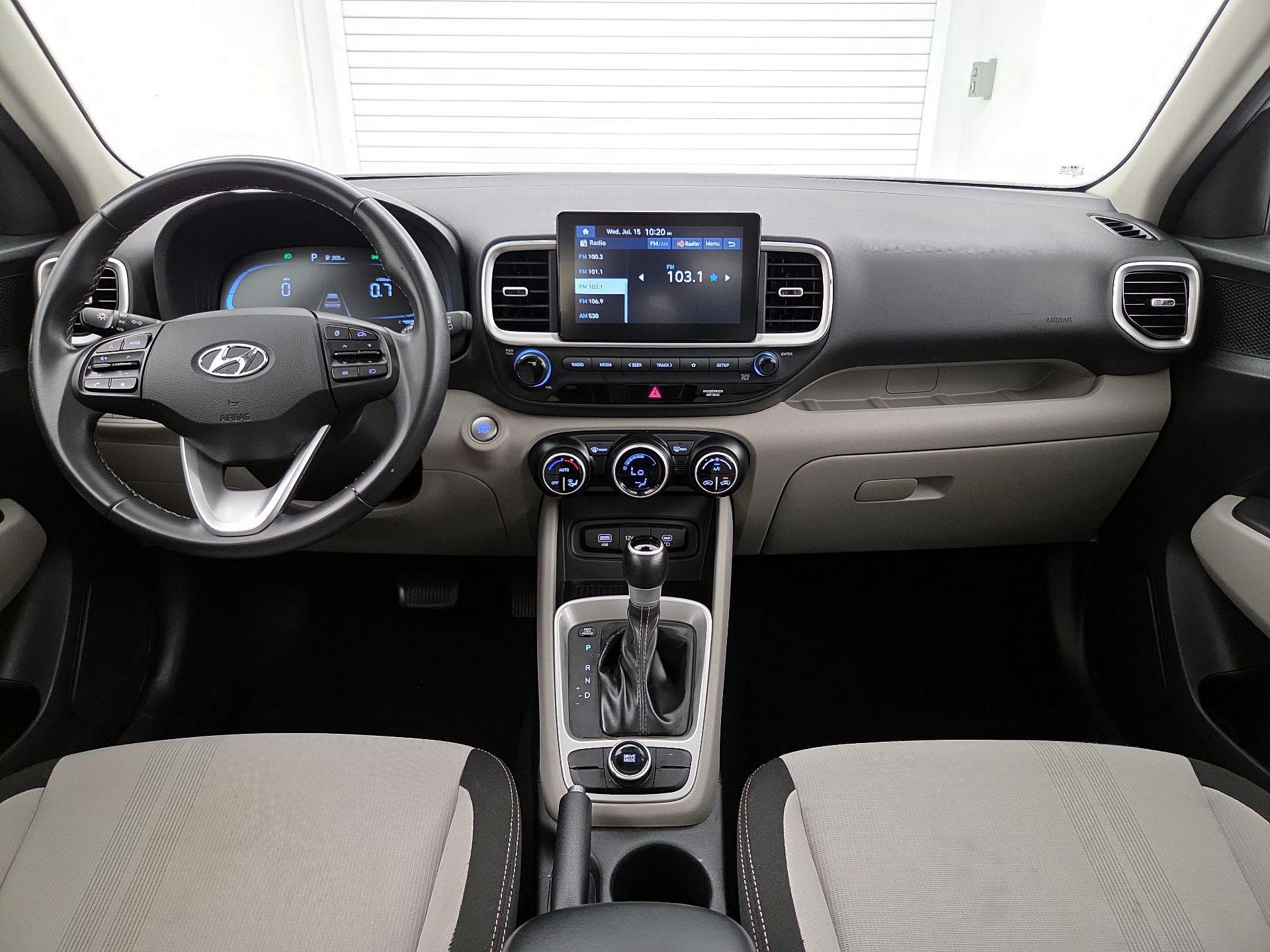 Thumbnail: 2025 Hyundai Venue - 9