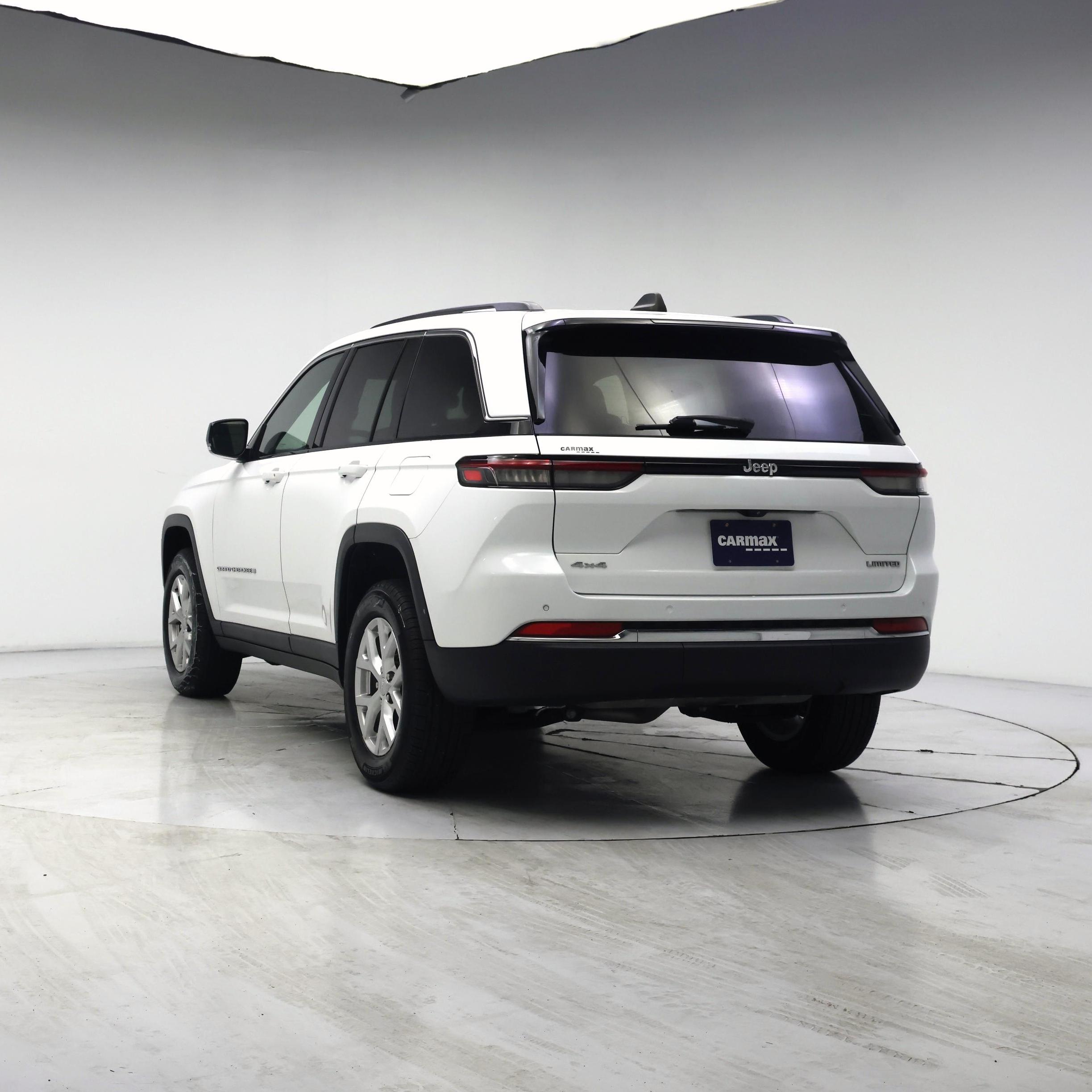 Thumbnail: 2023 Jeep Grand Cherokee - 2