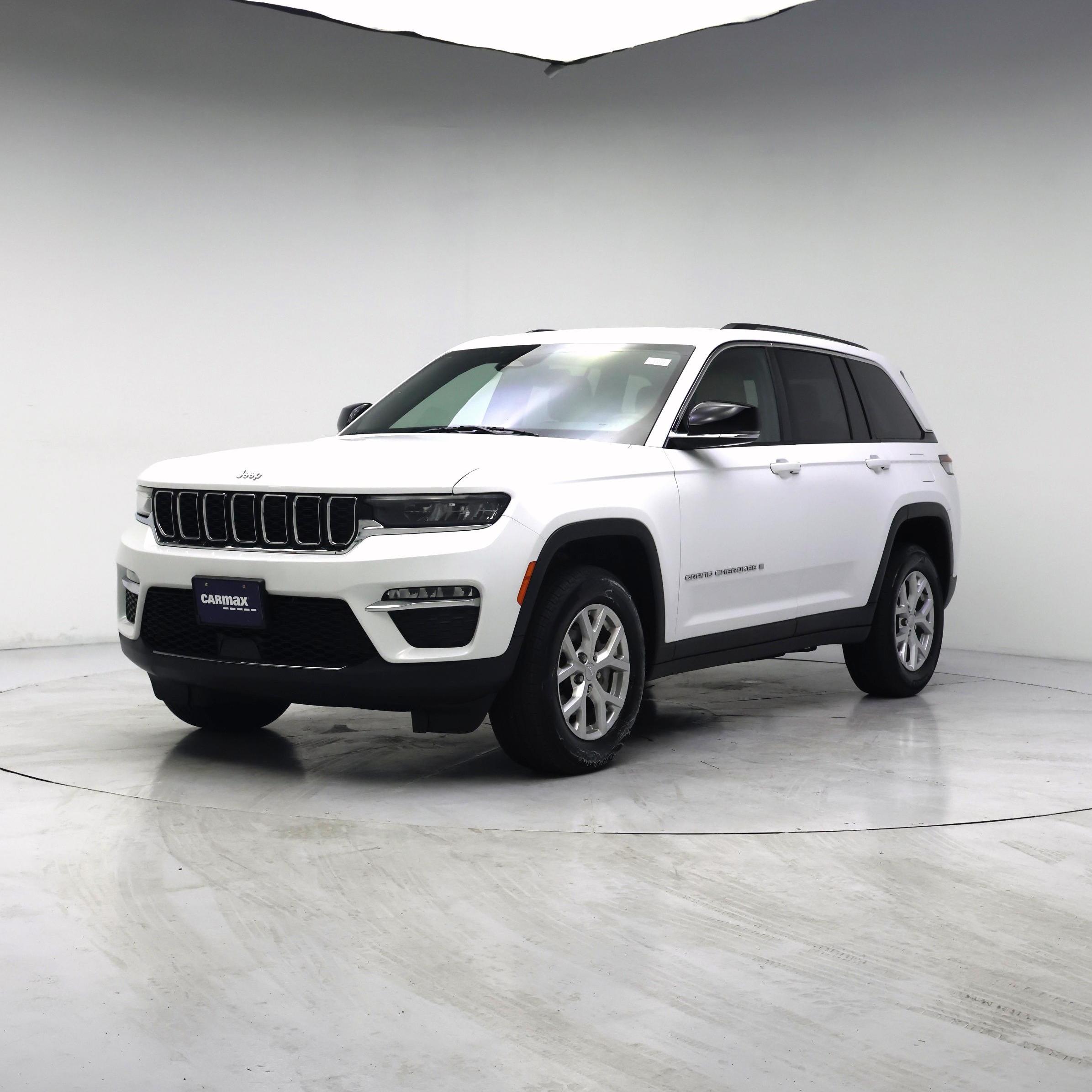 Thumbnail: 2023 Jeep Grand Cherokee - 4