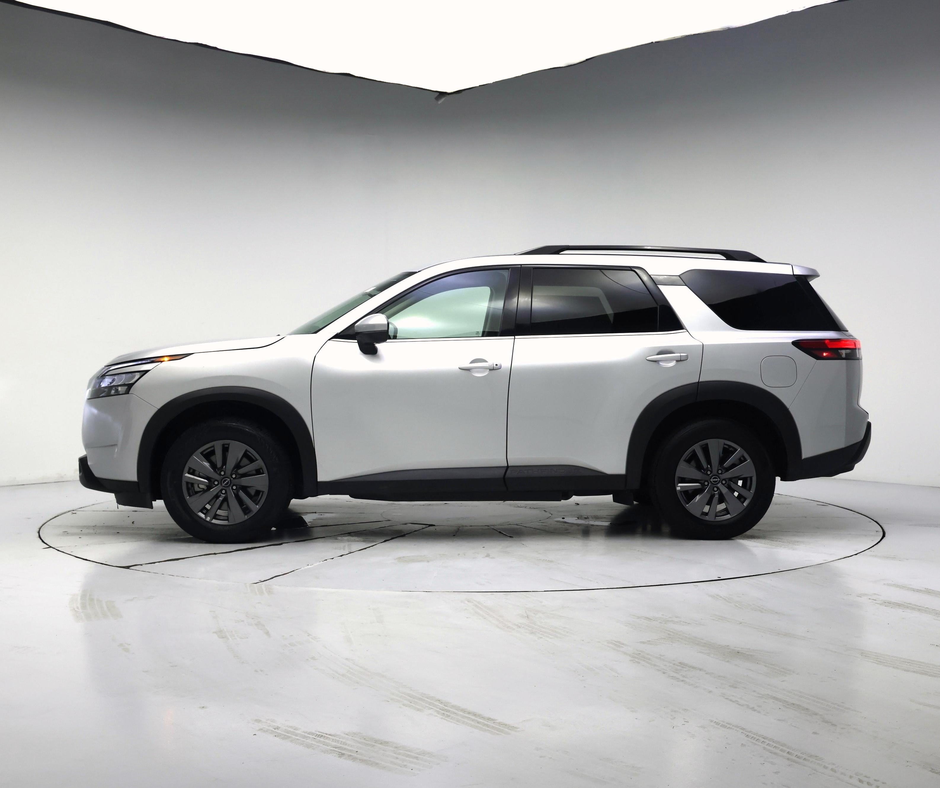 Thumbnail: 2025 Nissan Pathfinder - 3