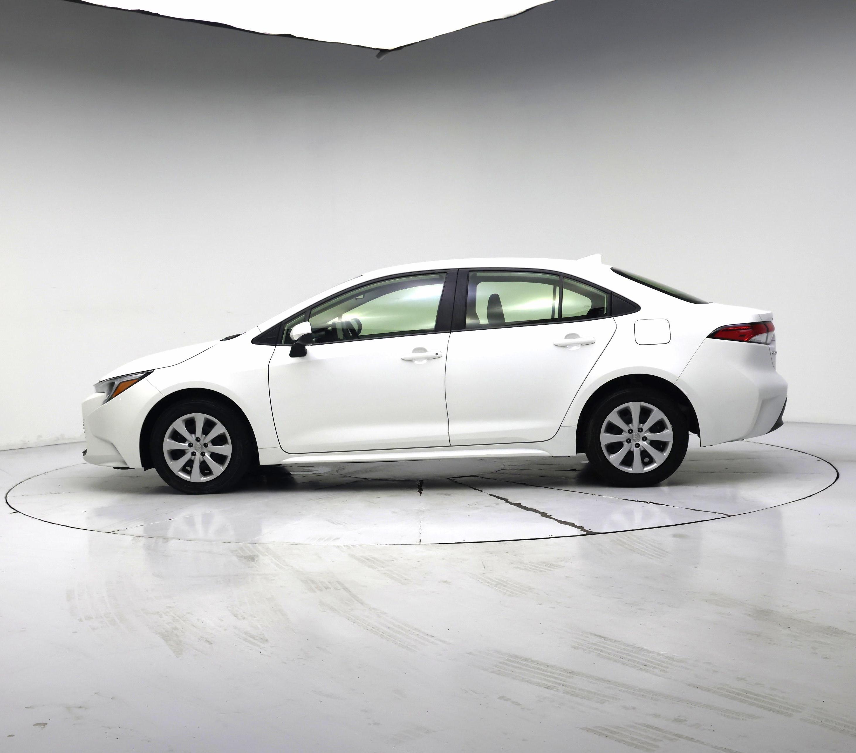 Thumbnail: 2024 Toyota Corolla - 3