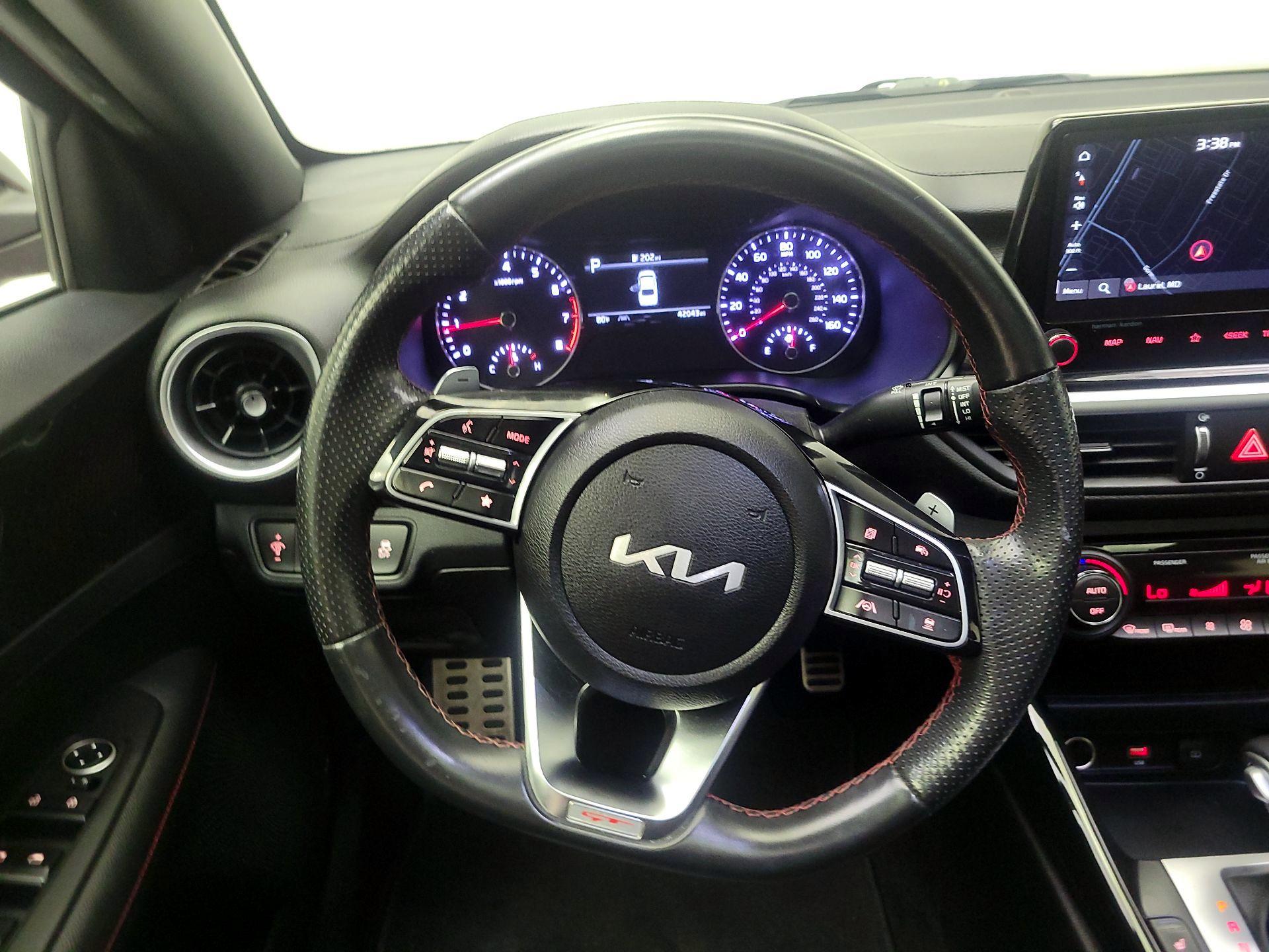 Thumbnail: 2023 Kia Forte - 10