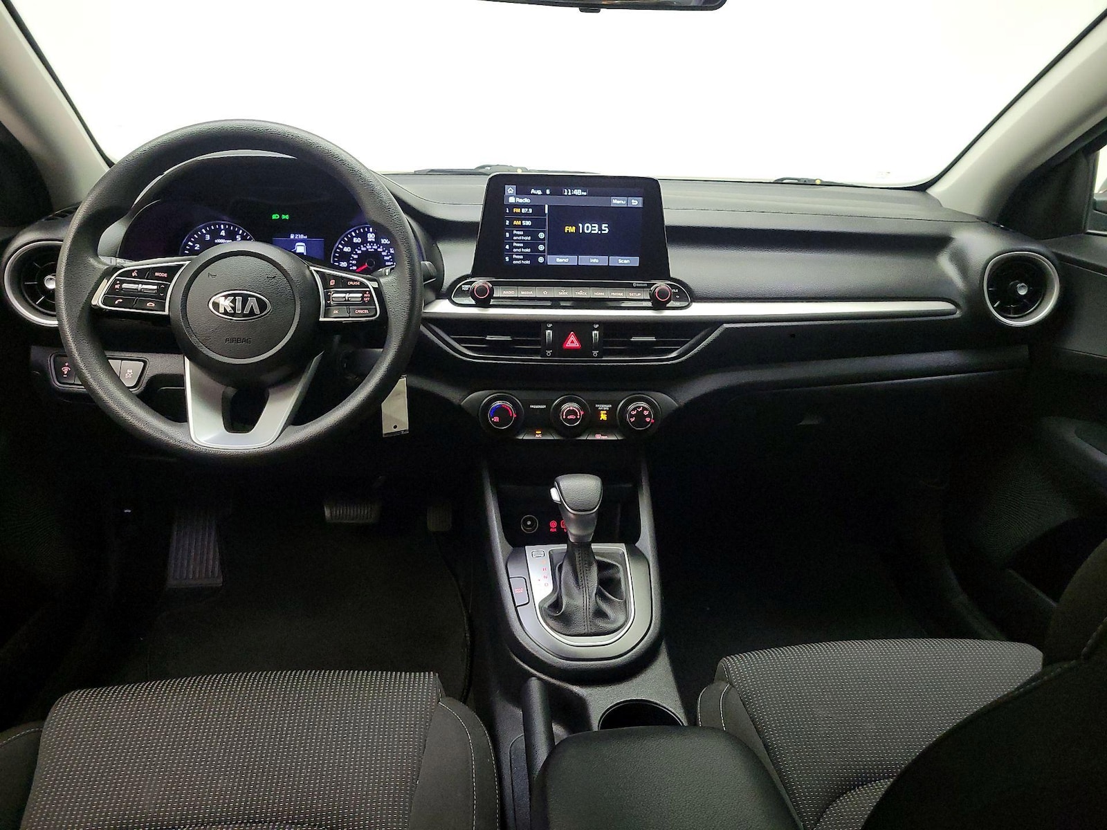 2021 Kia Forte LXS - Photo 10