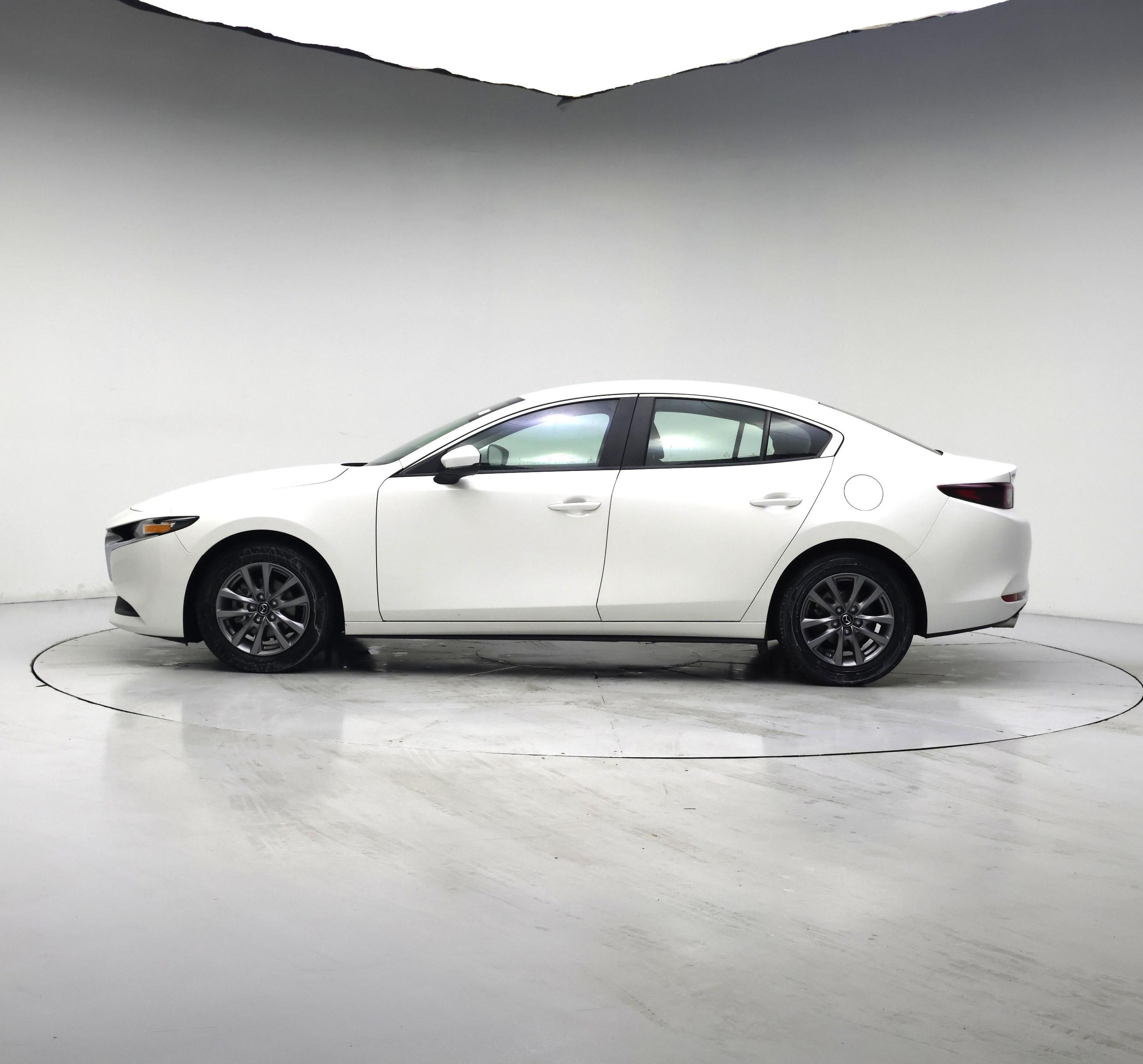 Thumbnail: 2024 Mazda Mazda3 - 3