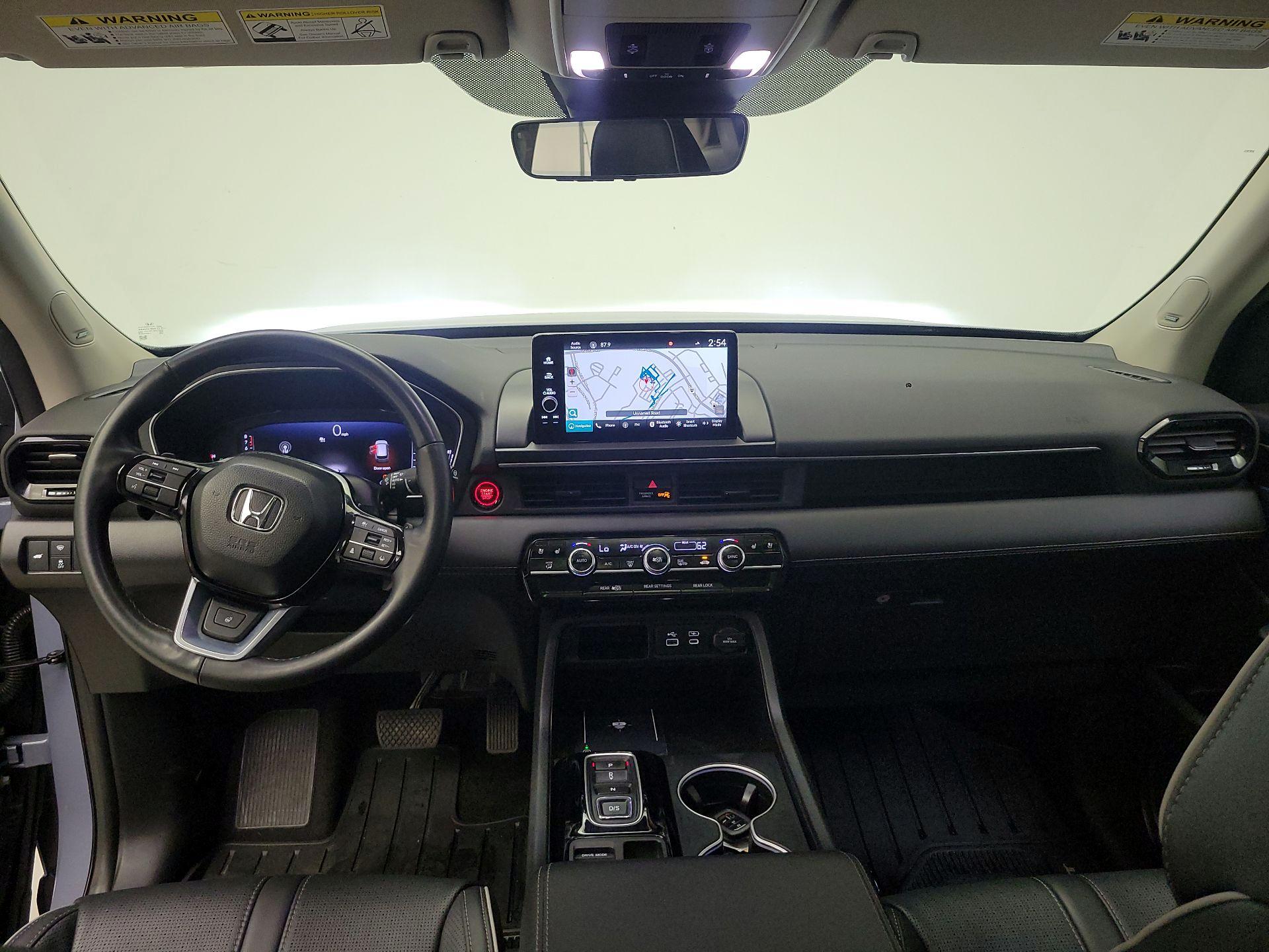 Thumbnail: 2023 Honda Pilot - 9