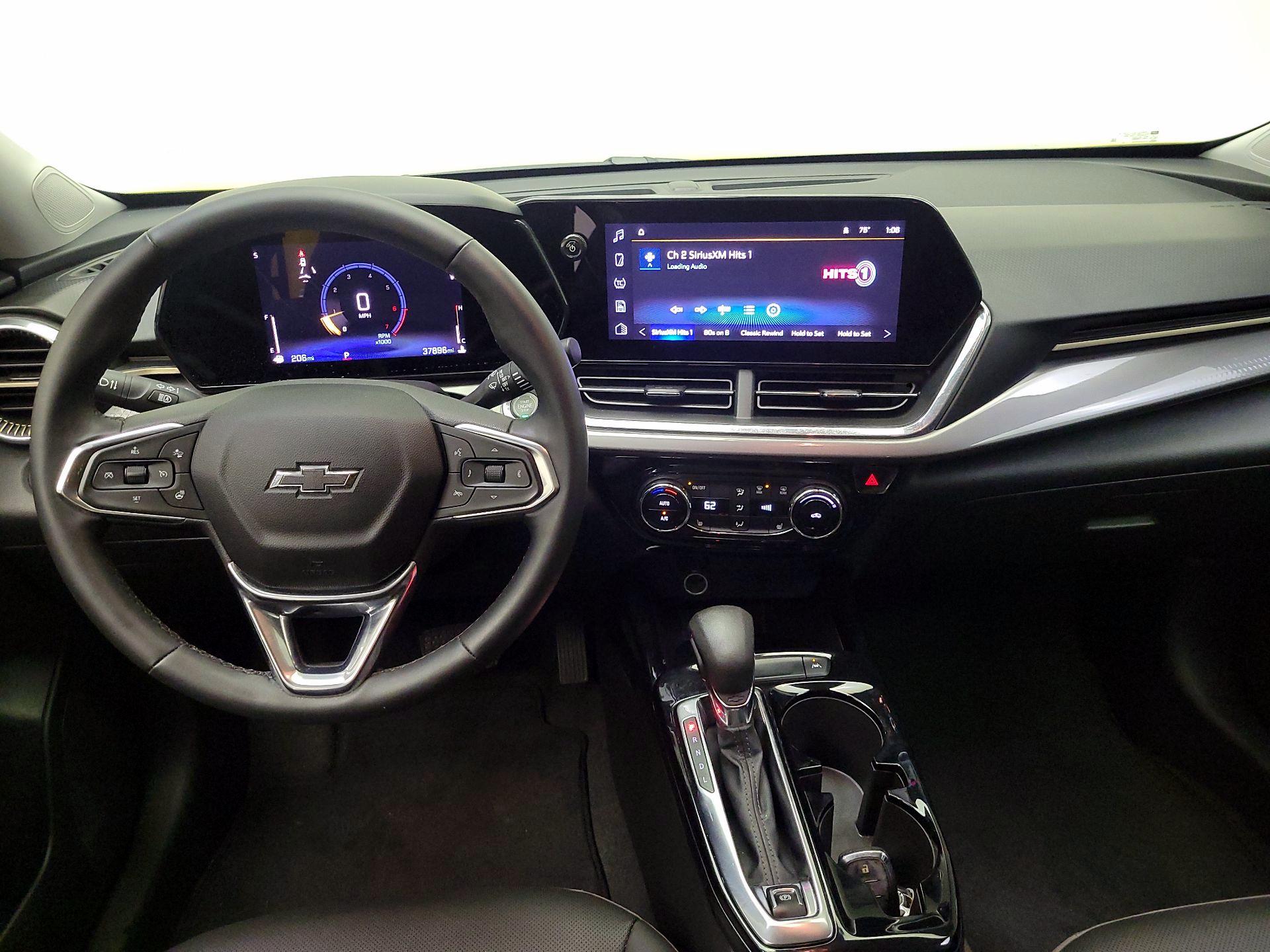 Thumbnail: 2025 Chevrolet Trax - 9
