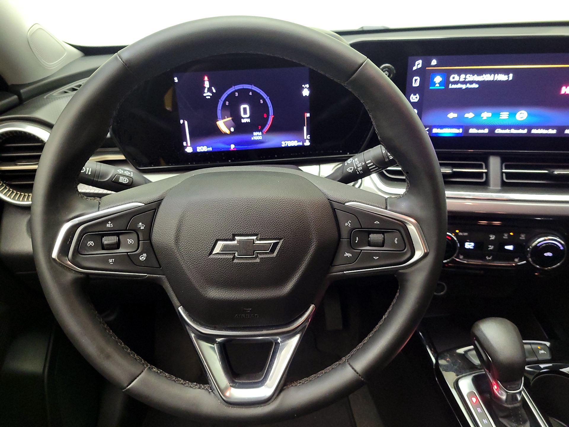 Thumbnail: 2025 Chevrolet Trax - 10