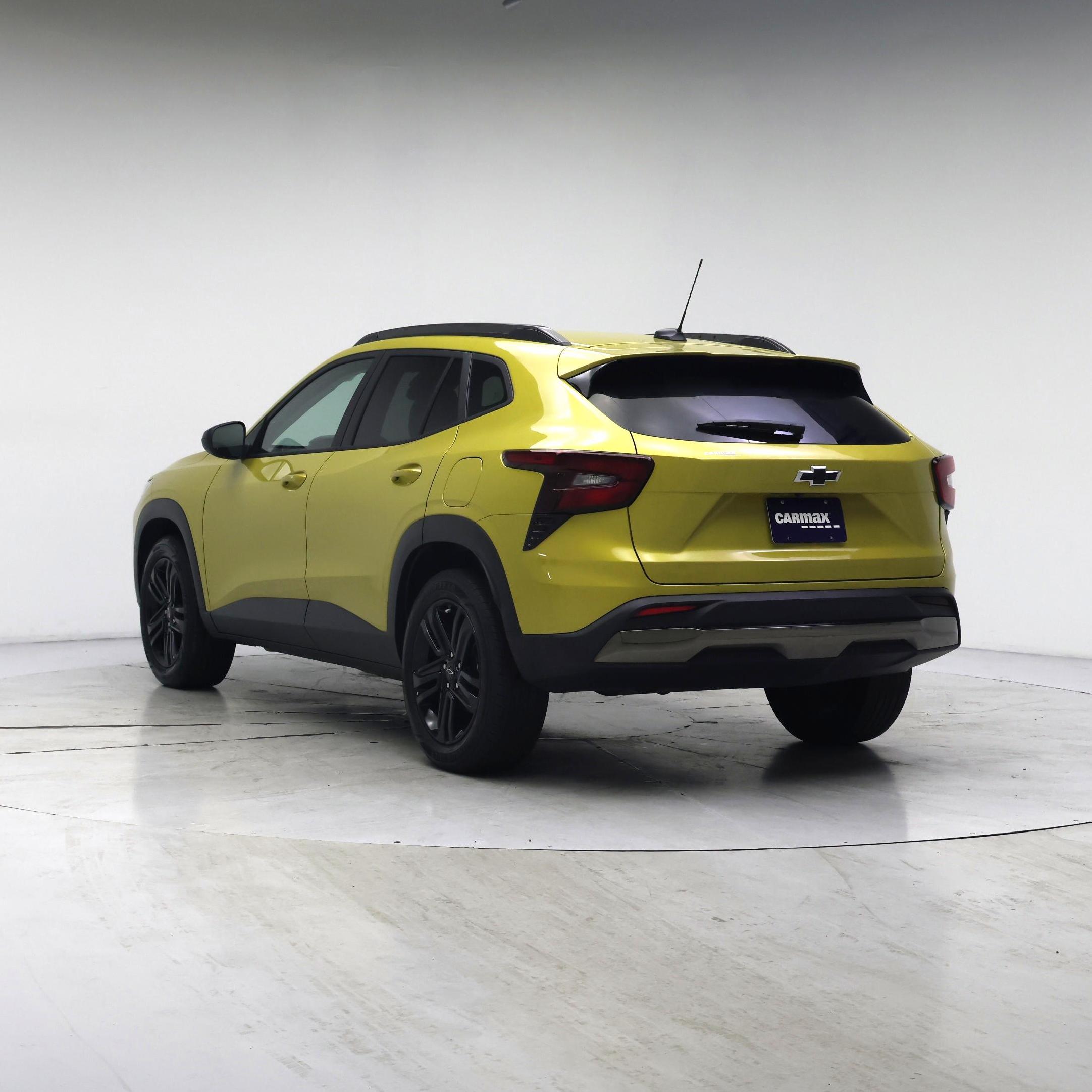 Thumbnail: 2025 Chevrolet Trax - 2