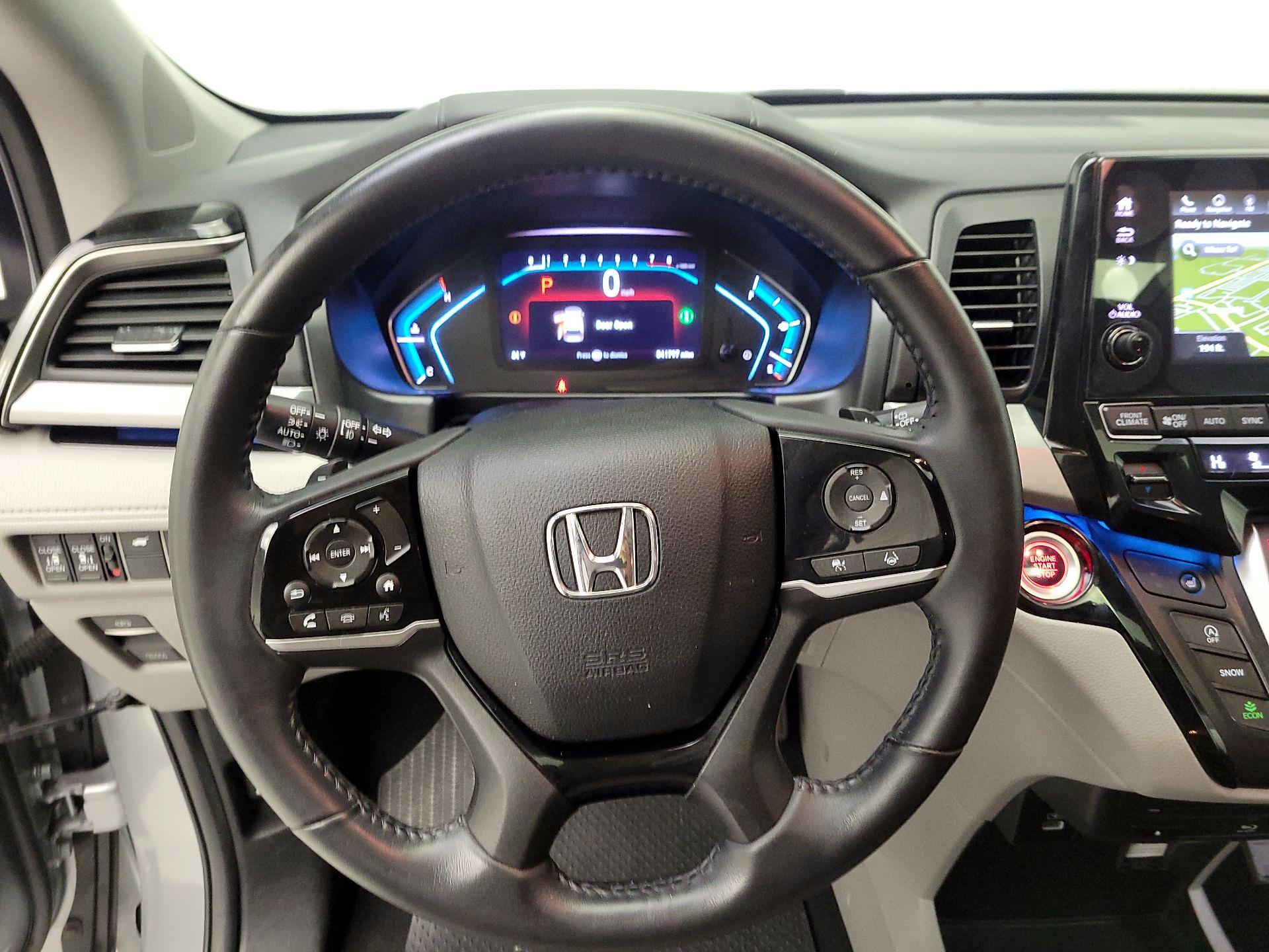 Thumbnail: 2023 Honda Odyssey - 10