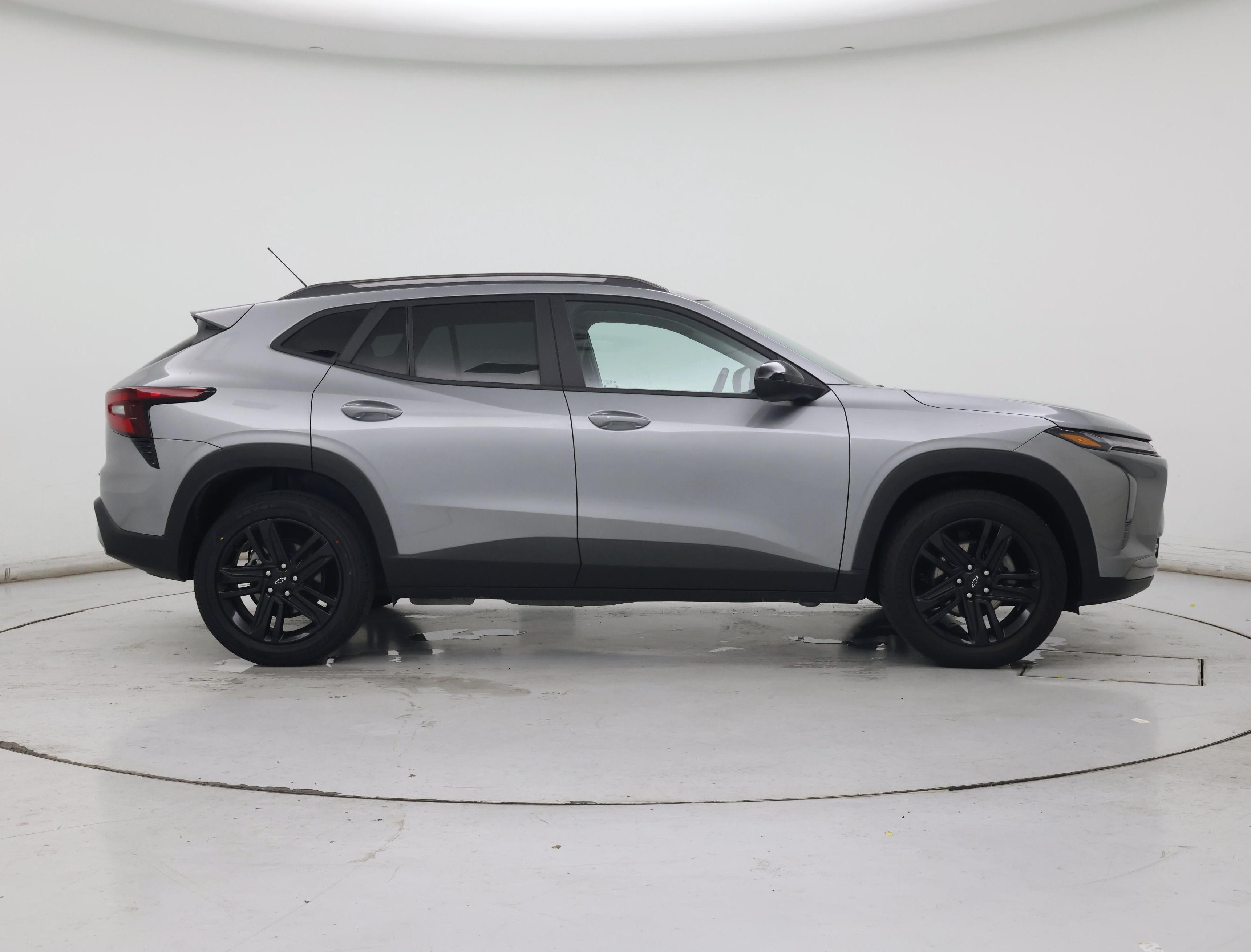 Thumbnail: 2024 Chevrolet Trax - 7