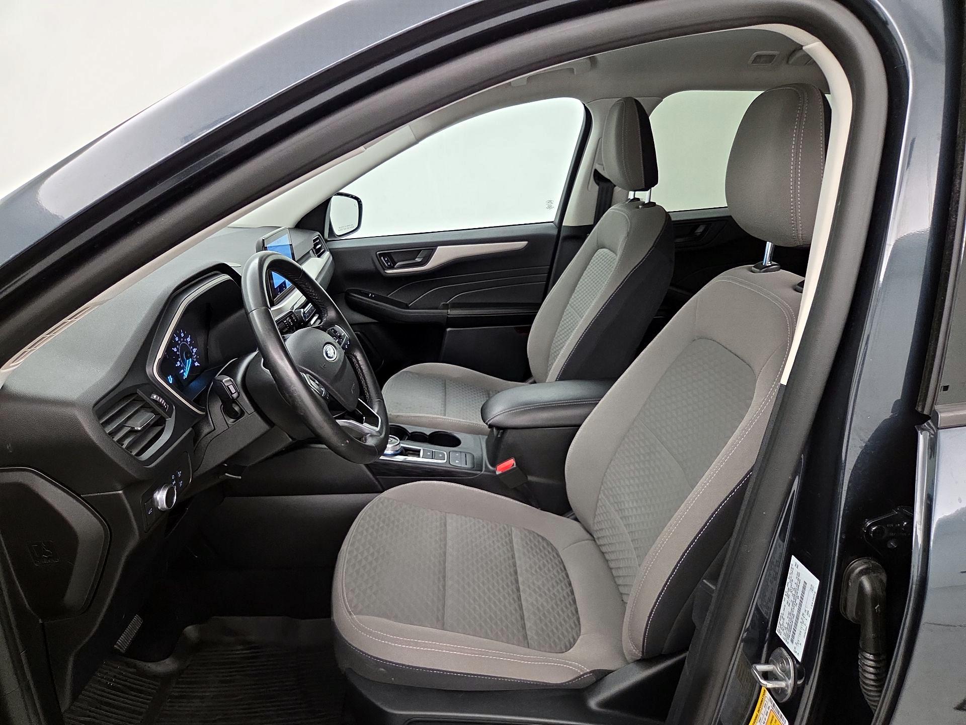 Thumbnail: 2022 Ford Escape - 11