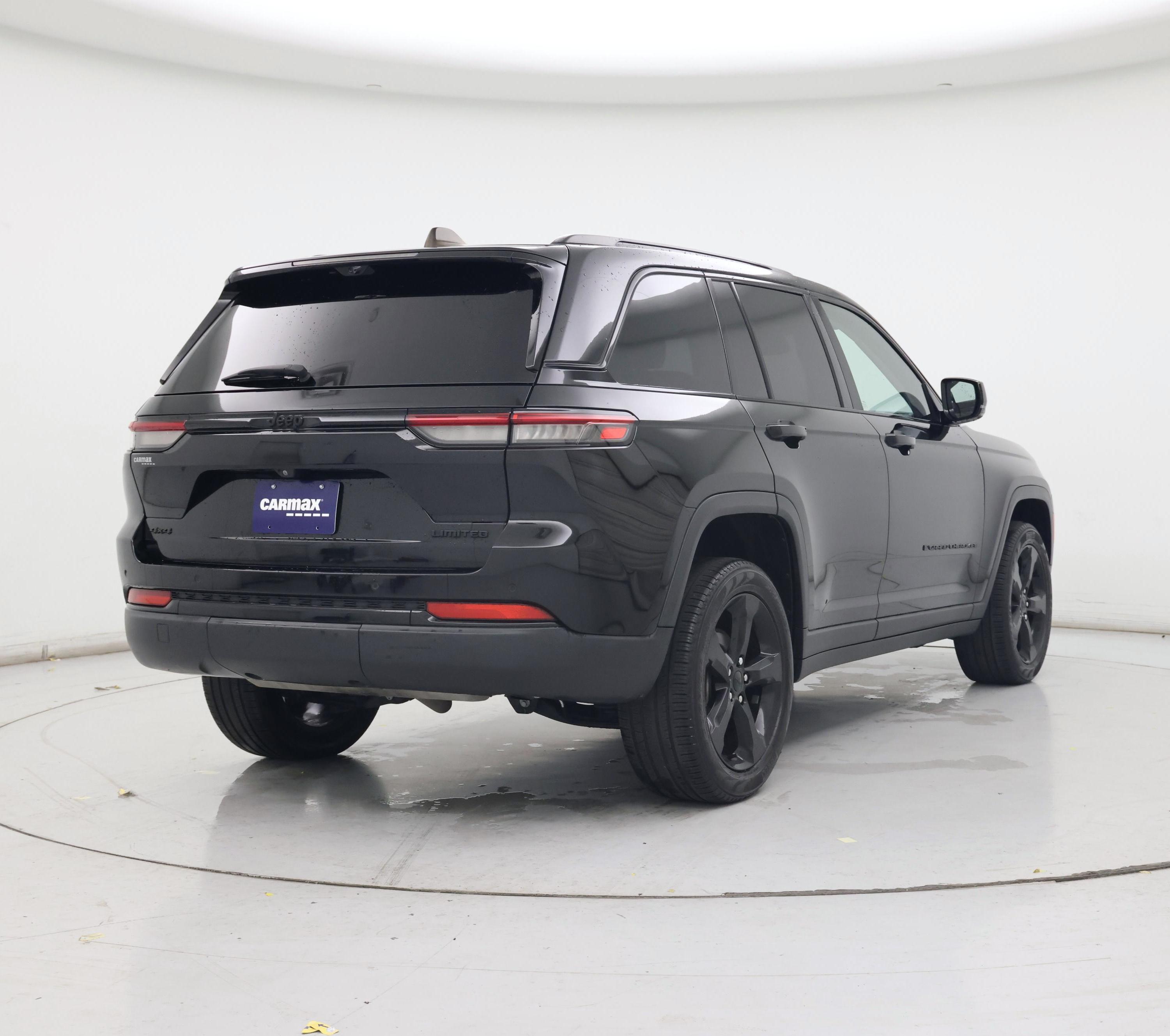 Thumbnail: 2023 Jeep Grand Cherokee - 8