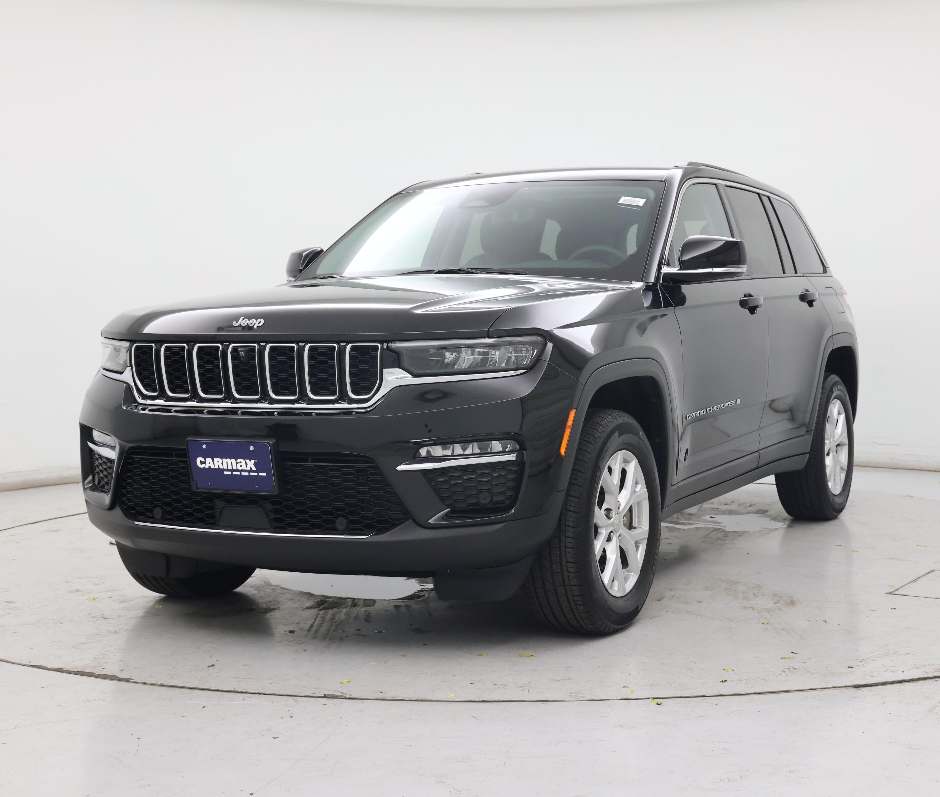 Thumbnail: 2023 Jeep Grand Cherokee - 4