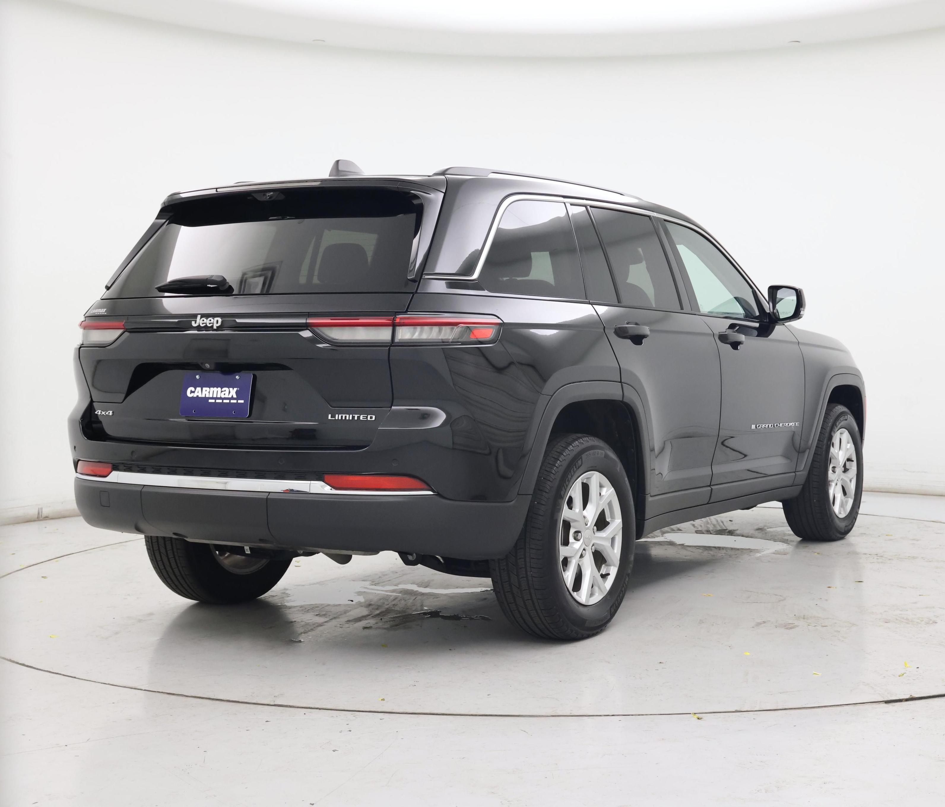 Thumbnail: 2023 Jeep Grand Cherokee - 8