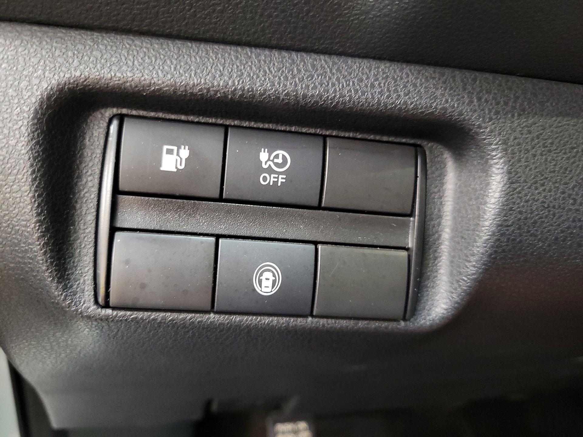 Thumbnail: 2023 Nissan Leaf - 13