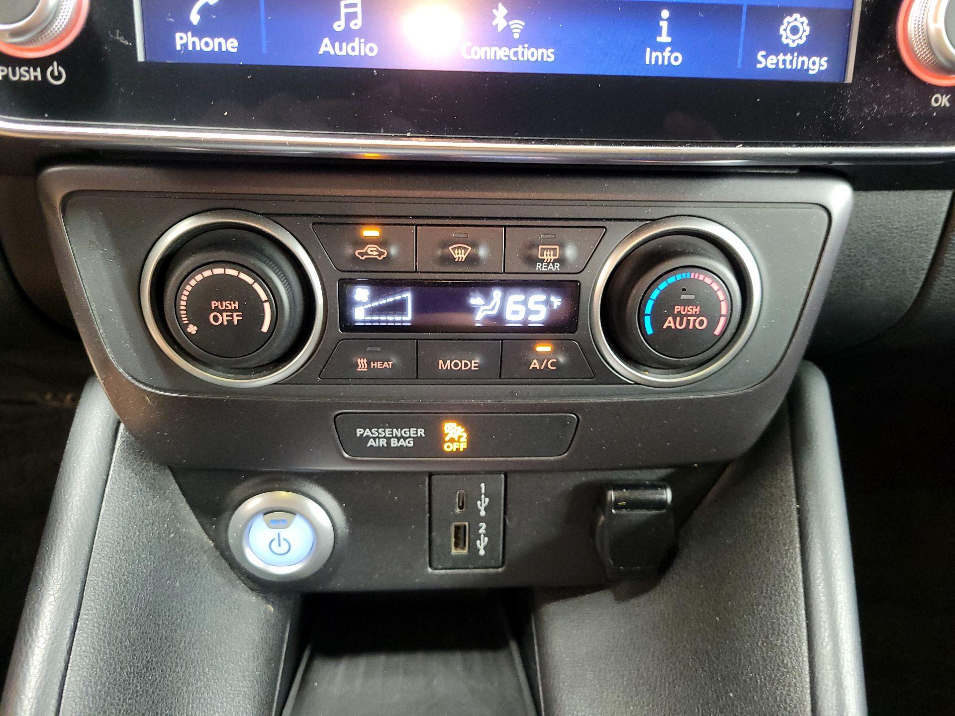 Thumbnail: 2023 Nissan Leaf - 16