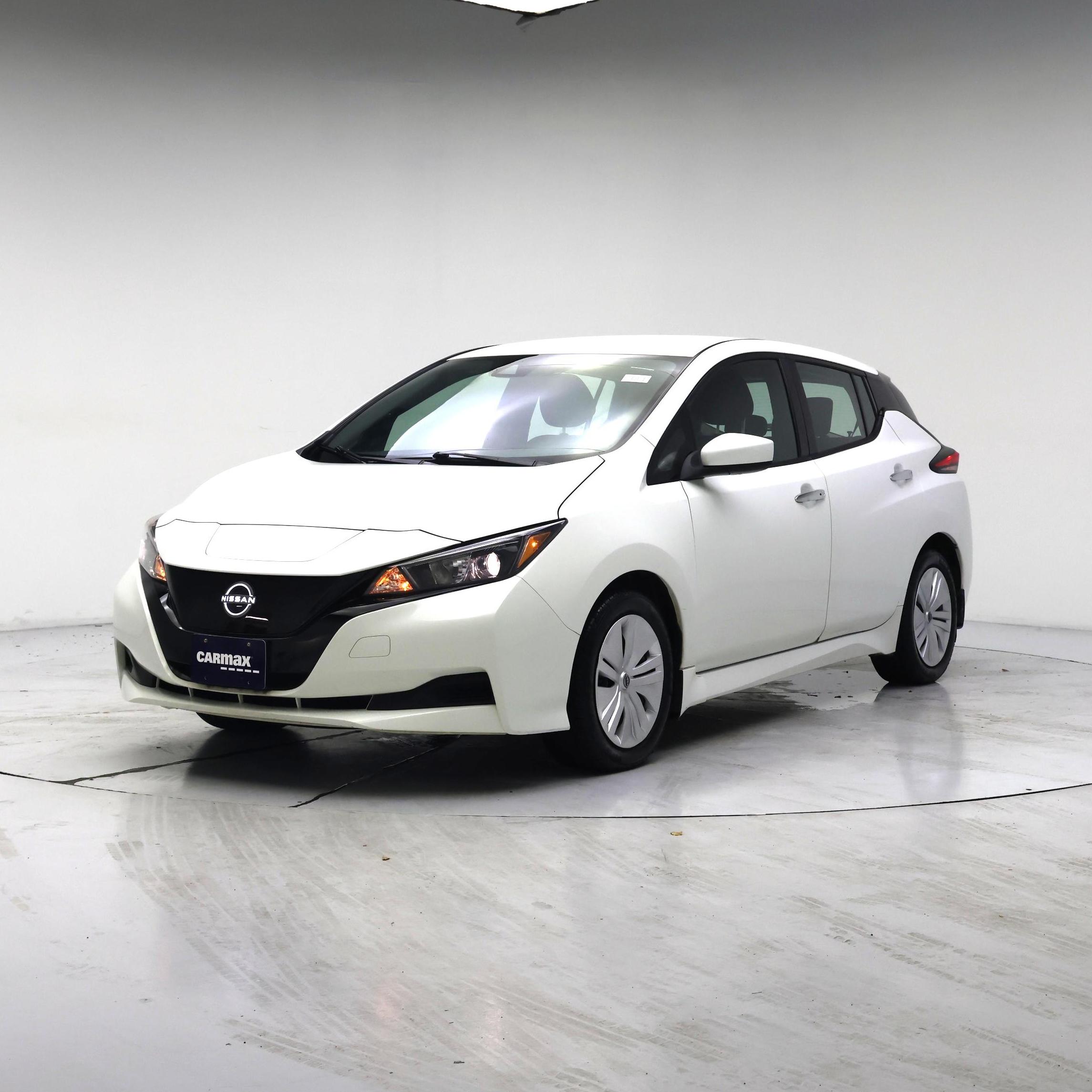 Thumbnail: 2023 Nissan Leaf - 4