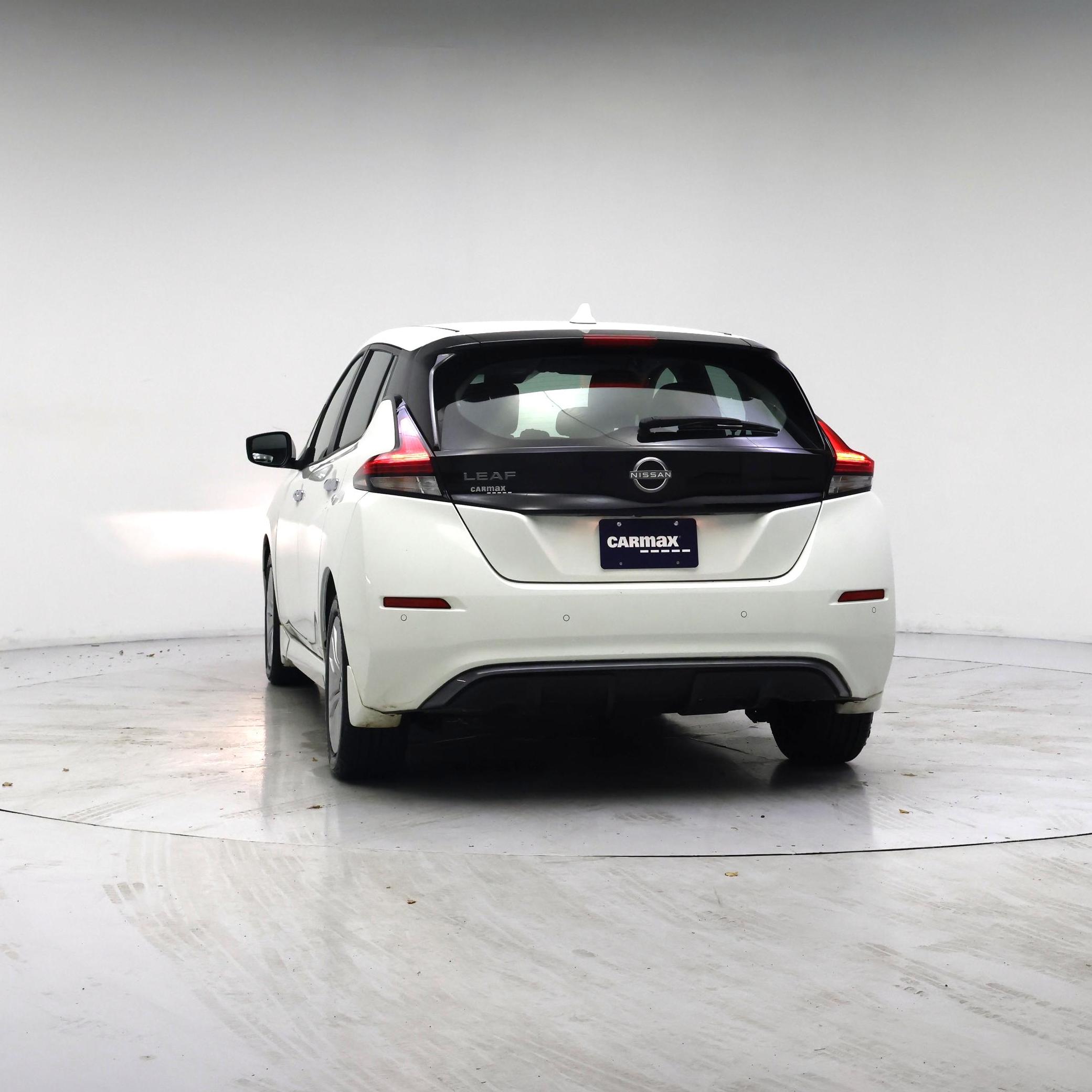 Thumbnail: 2023 Nissan Leaf - 6