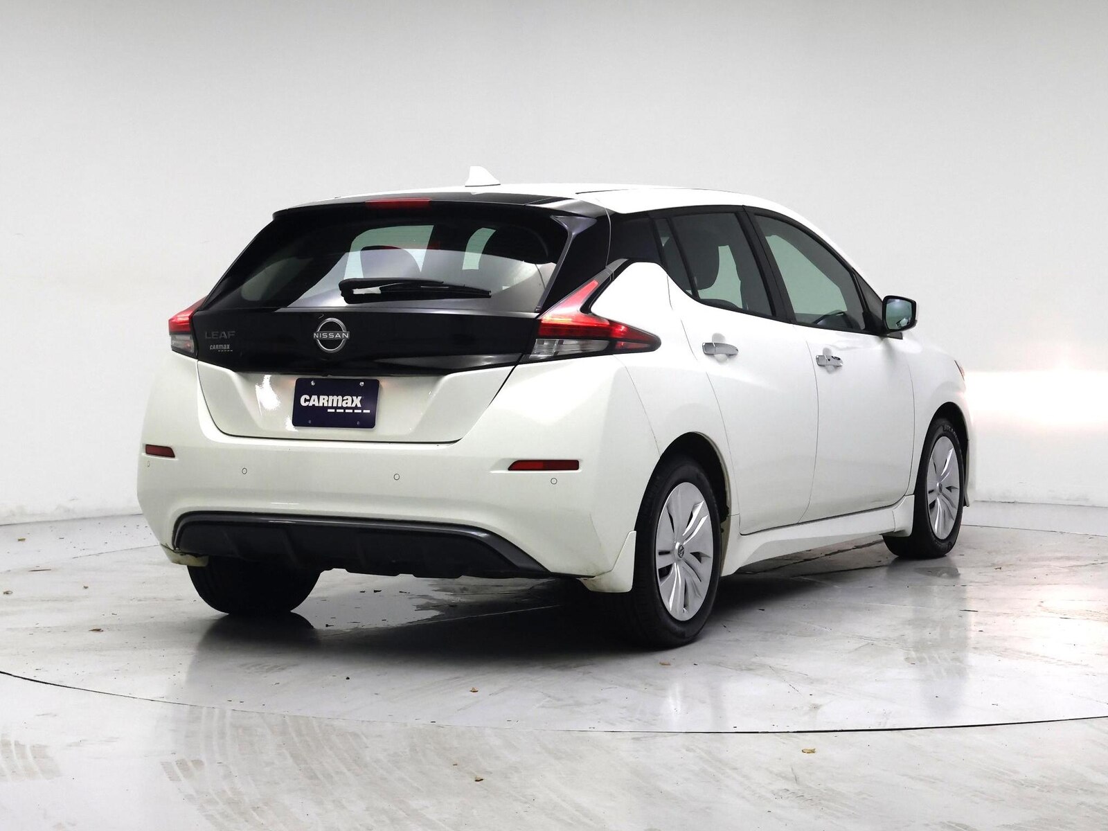 2023 Nissan Leaf S - Photo 9