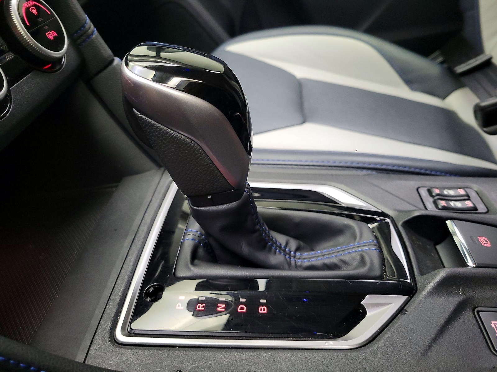 2023 Subaru Crosstrek Hybrid - Photo 18