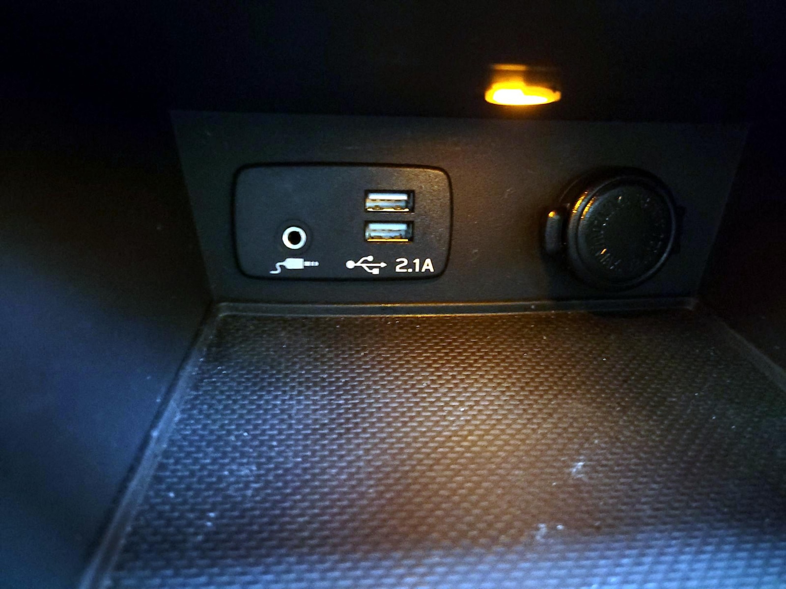 2023 Subaru Crosstrek Hybrid - Photo 19