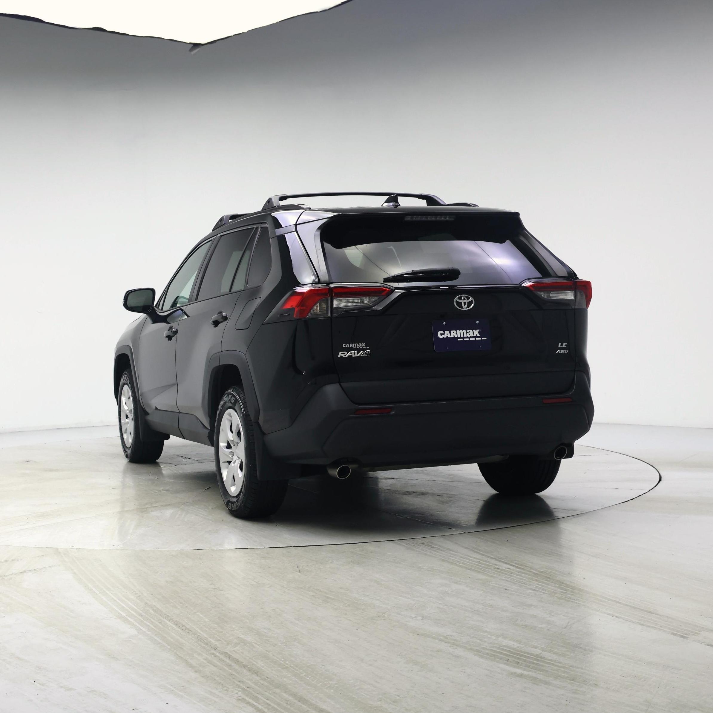 Thumbnail: 2021 Toyota RAV4 - 6