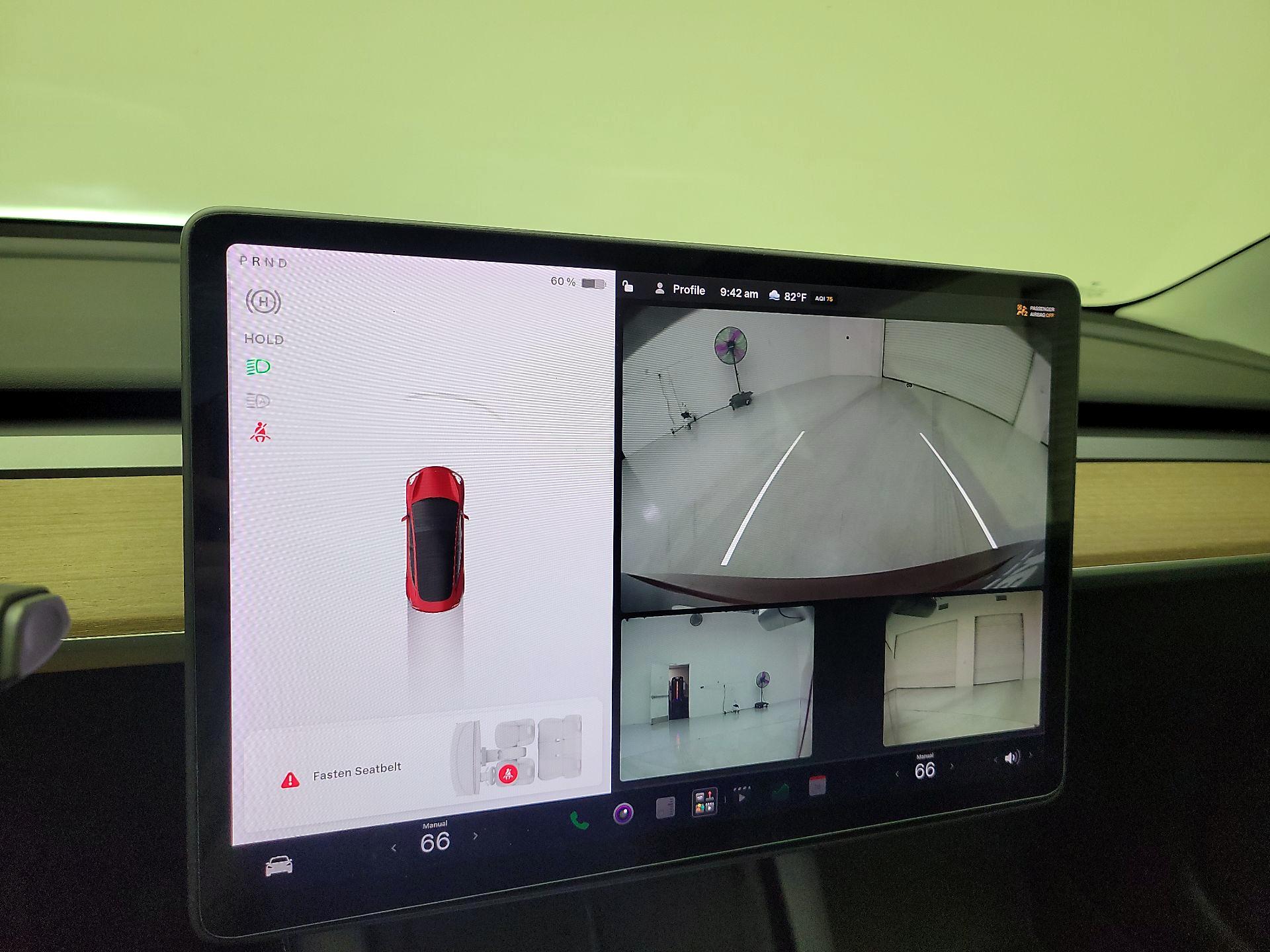 Thumbnail: 2021 Tesla Model 3 - 14