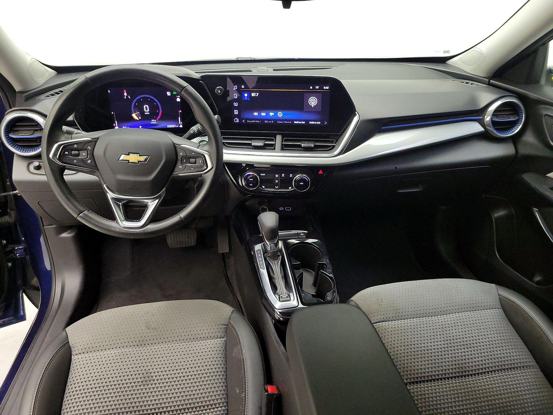 Thumbnail: 2024 Chevrolet Trax - 9