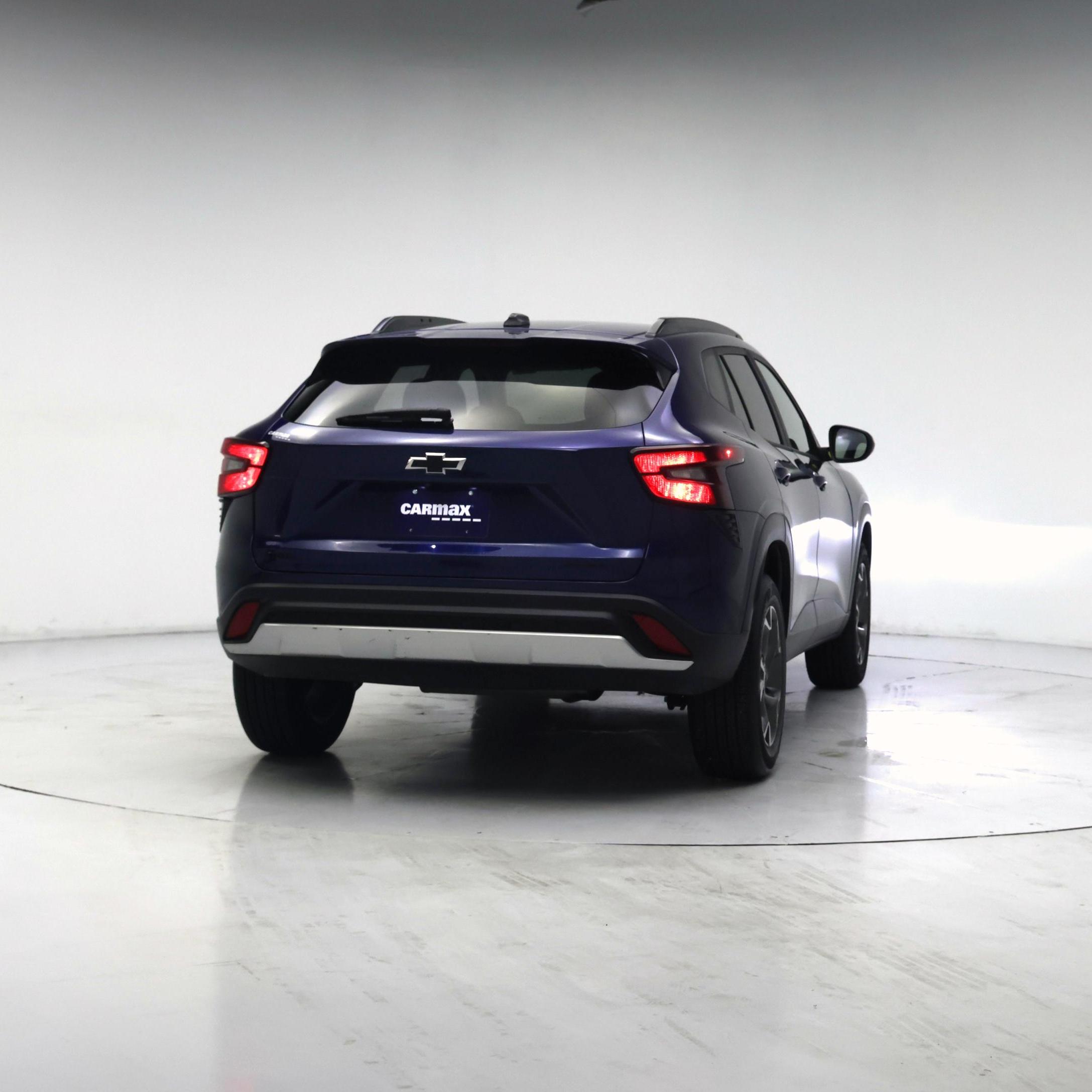 Thumbnail: 2024 Chevrolet Trax - 8