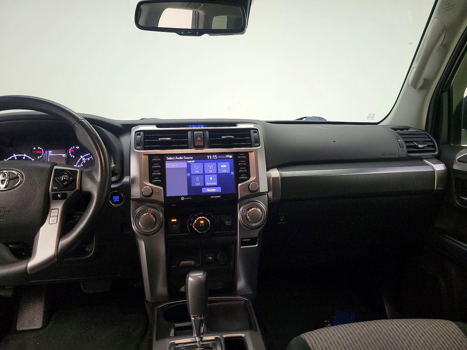 2022 Toyota 4Runner SR5 - Photo 10
