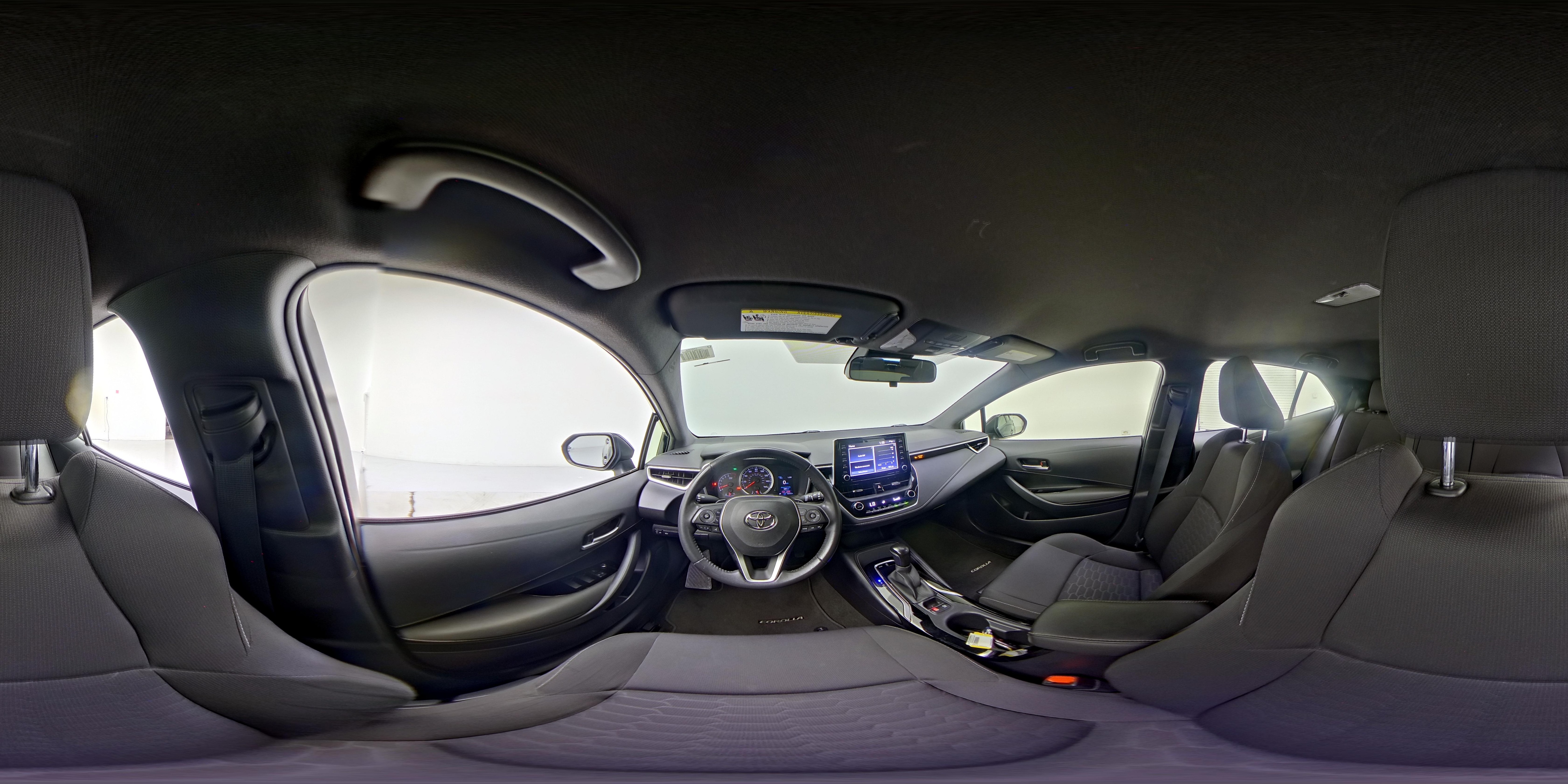 2020 Toyota Corolla Hatchback SE - Photo 26