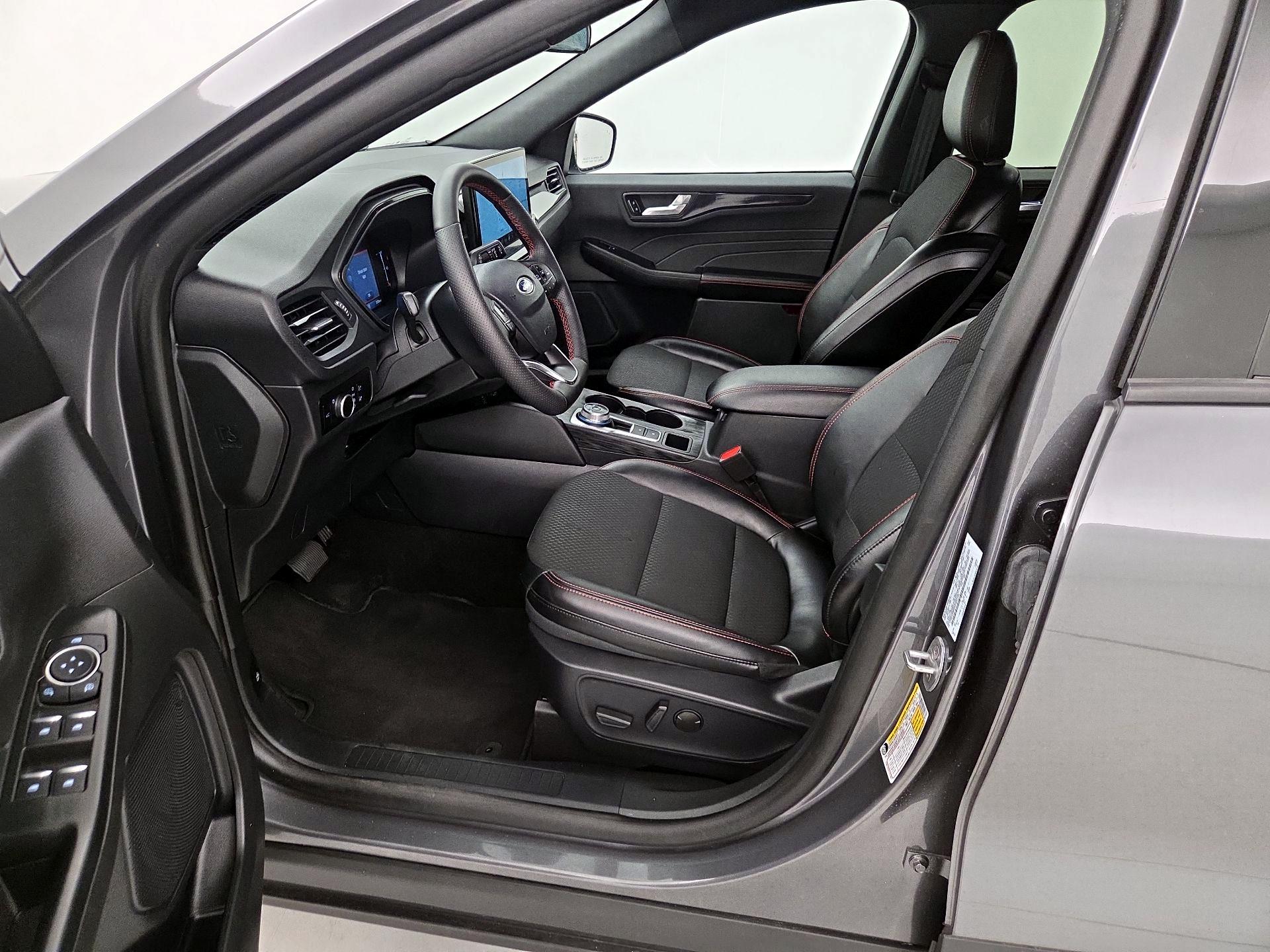 Thumbnail: 2025 Ford Escape - 11
