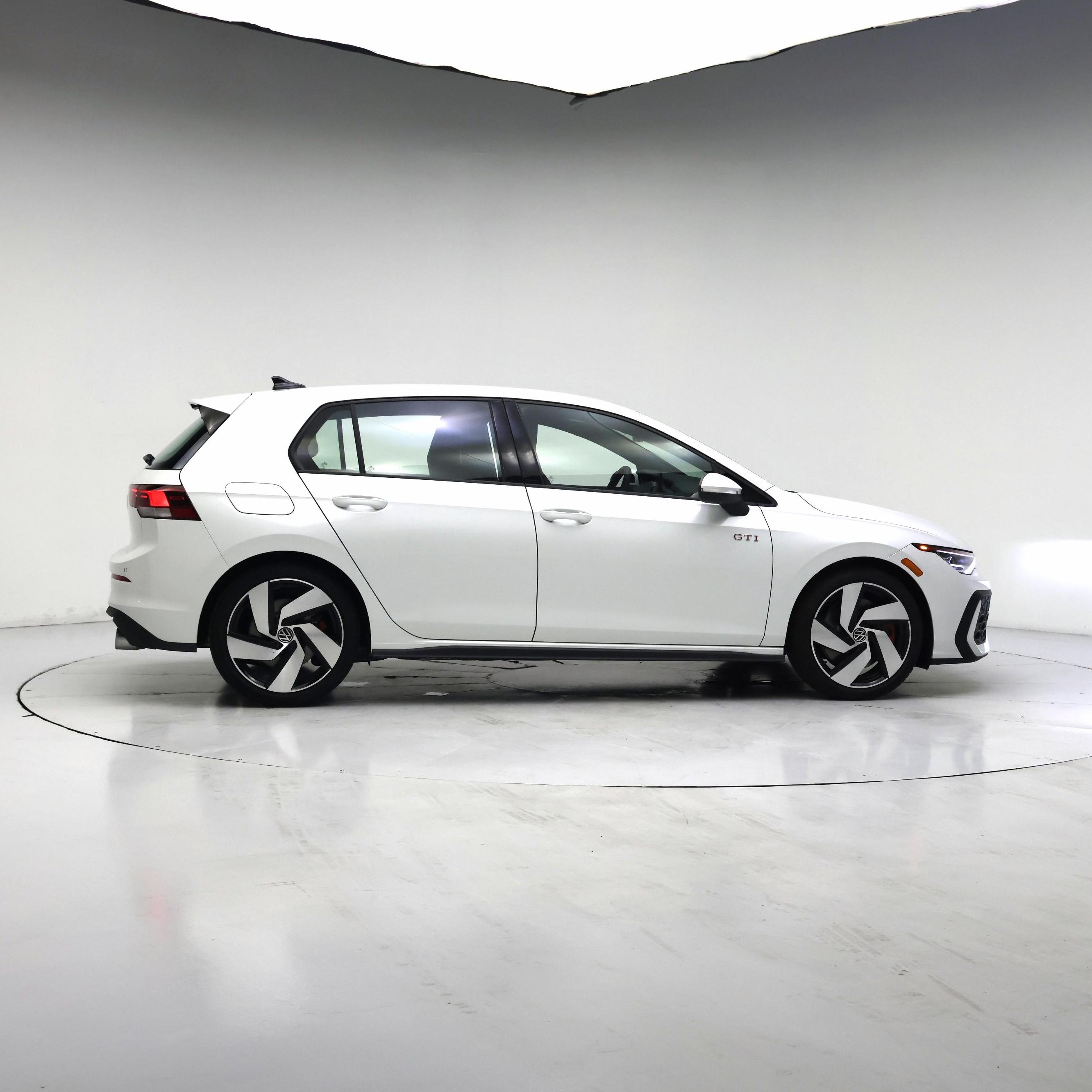 Thumbnail: 2026 Volkswagen Golf - 7