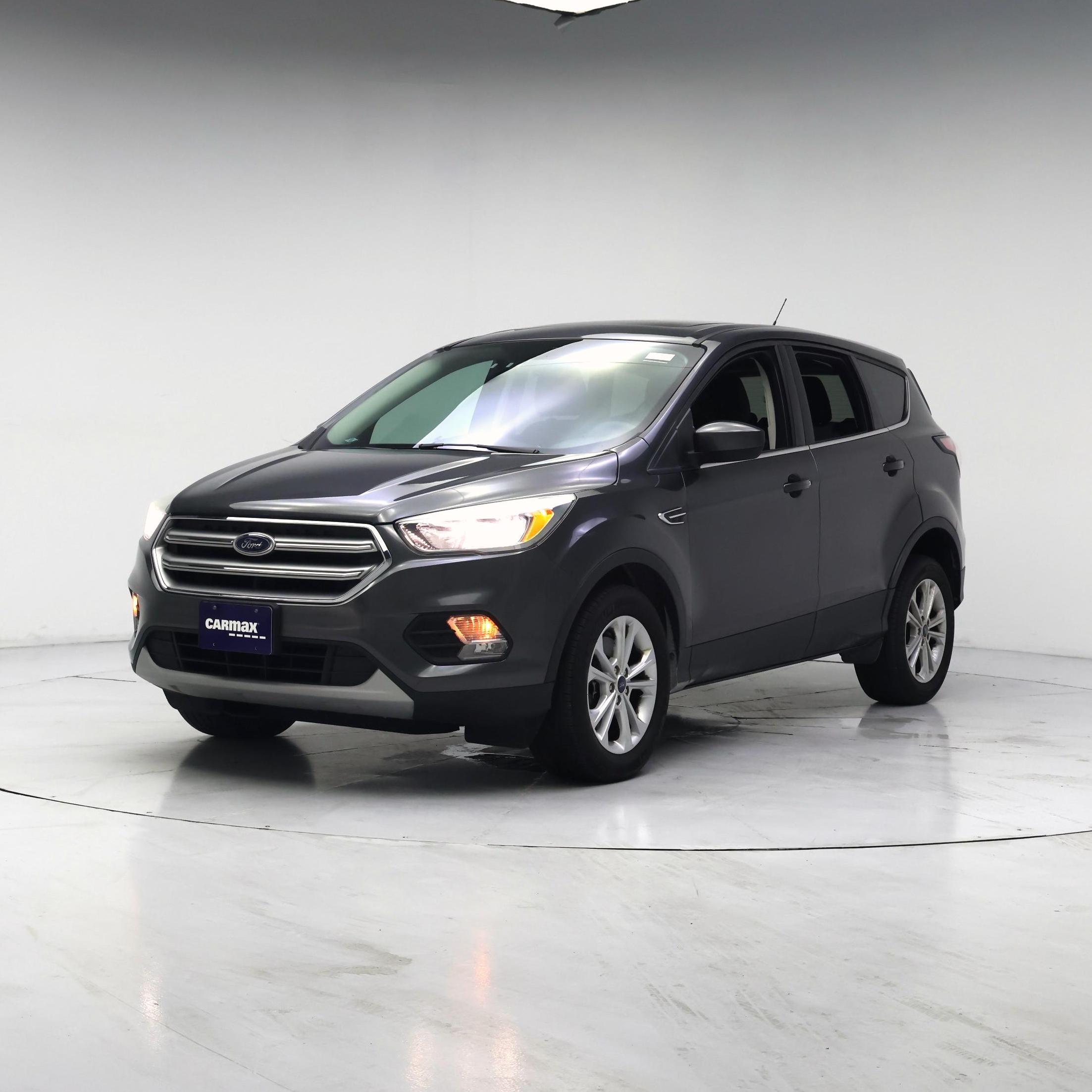Thumbnail: 2017 Ford Escape - 4
