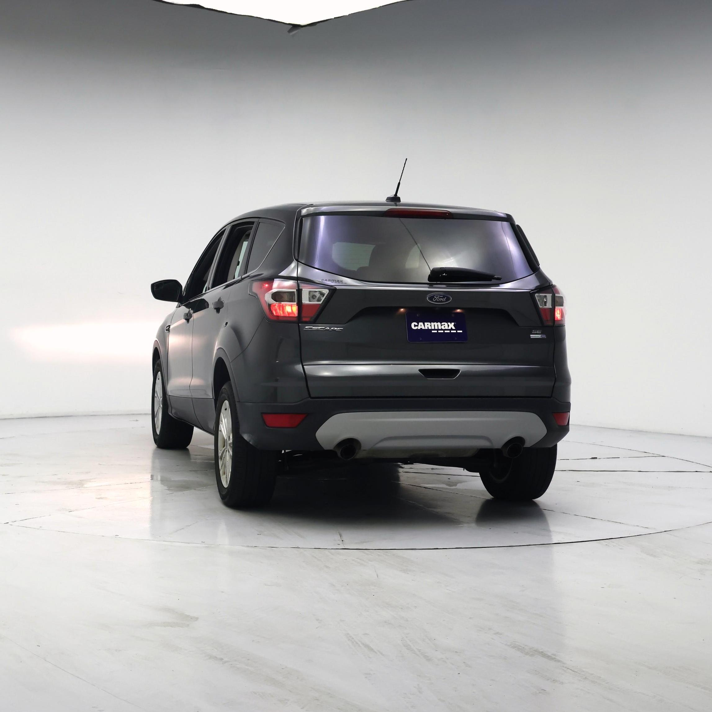 Thumbnail: 2017 Ford Escape - 6