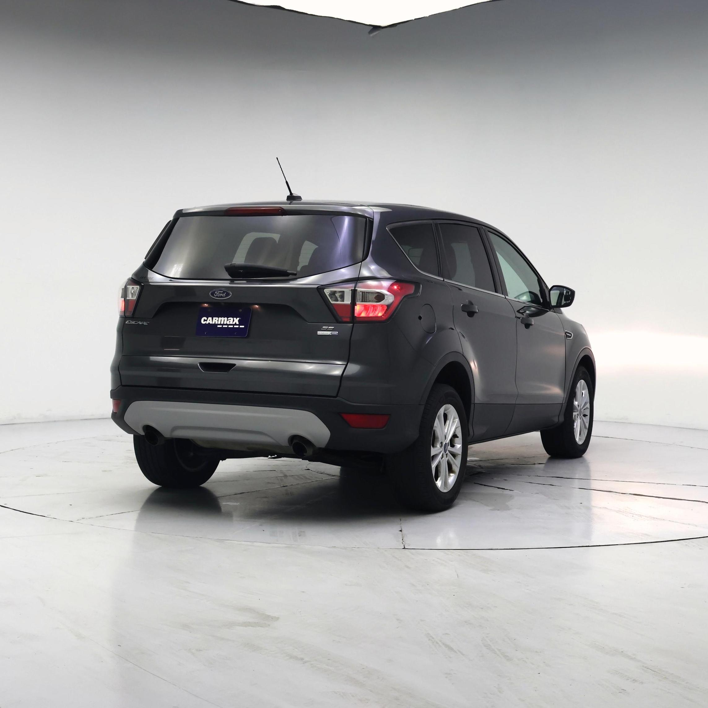 Thumbnail: 2017 Ford Escape - 8