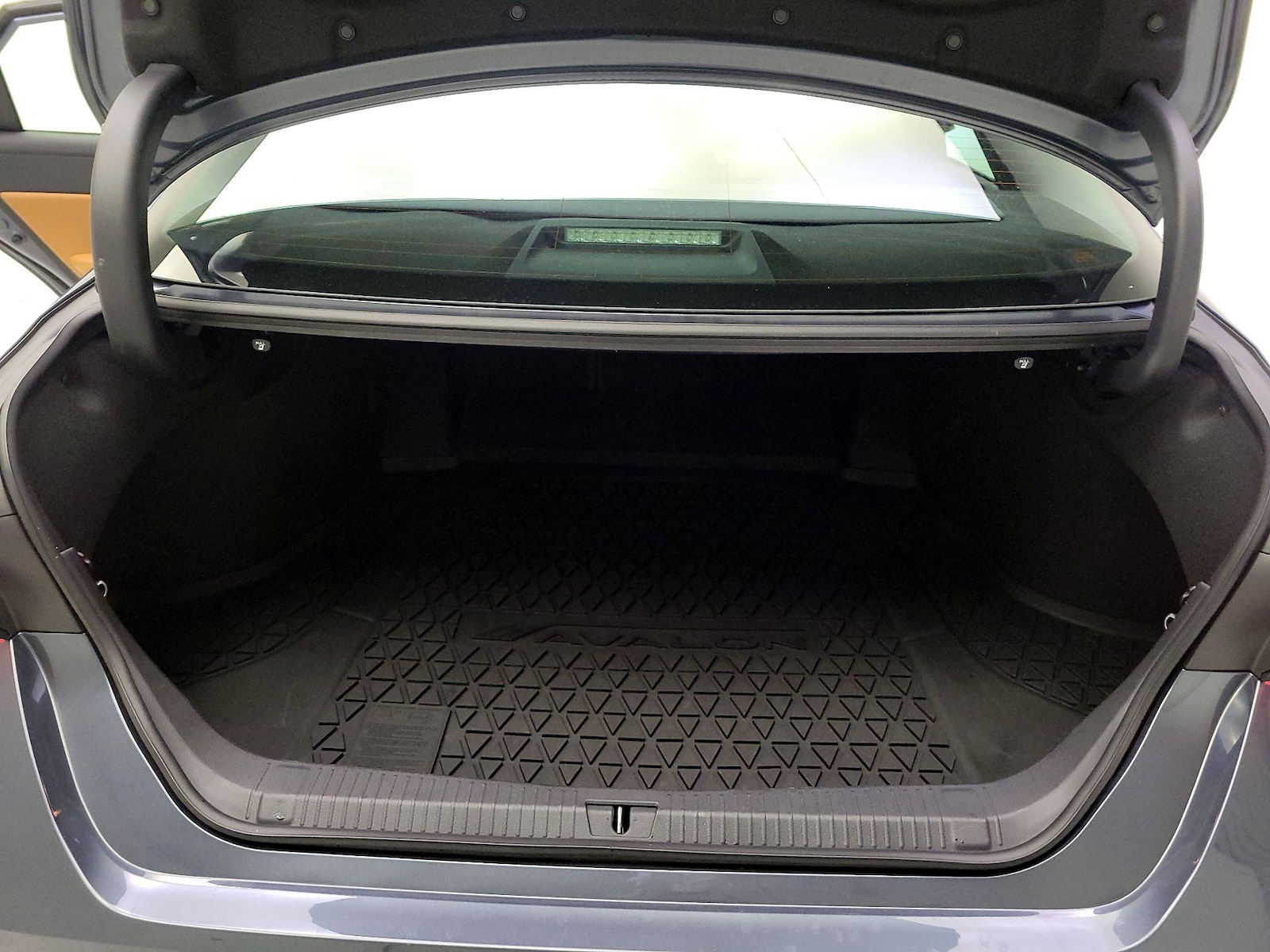 2022 Toyota Avalon Touring - Photo 23