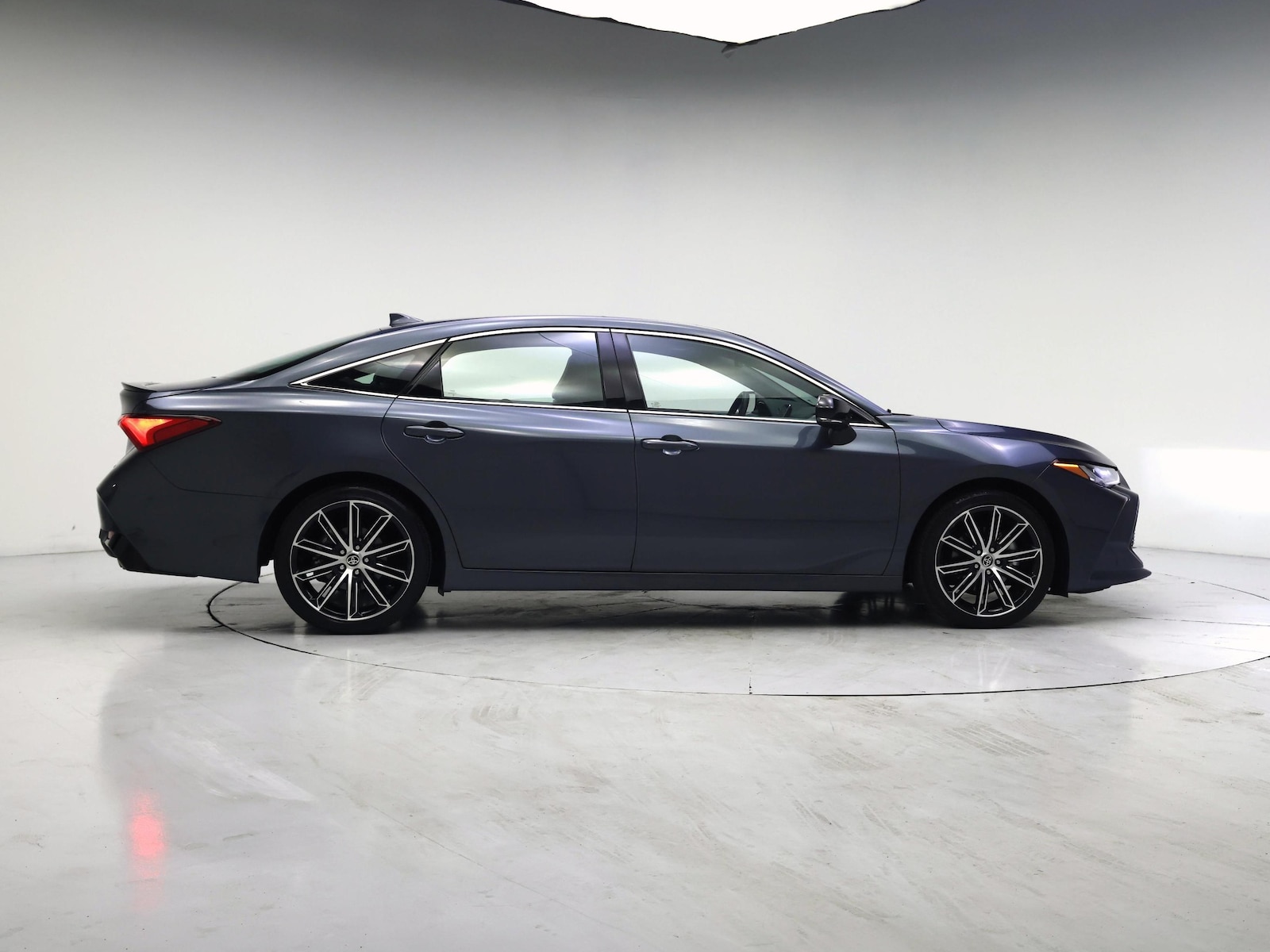 2022 Toyota Avalon Touring - Photo 8