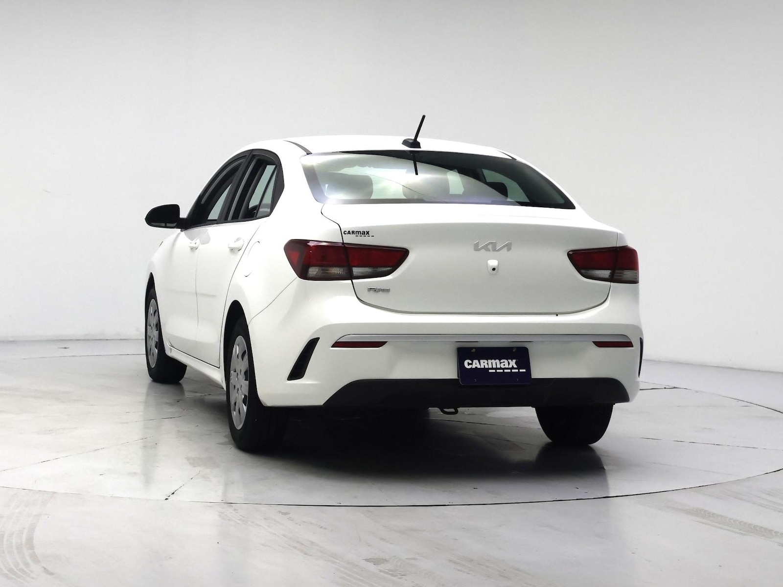 2023 Kia Rio S - Photo 7