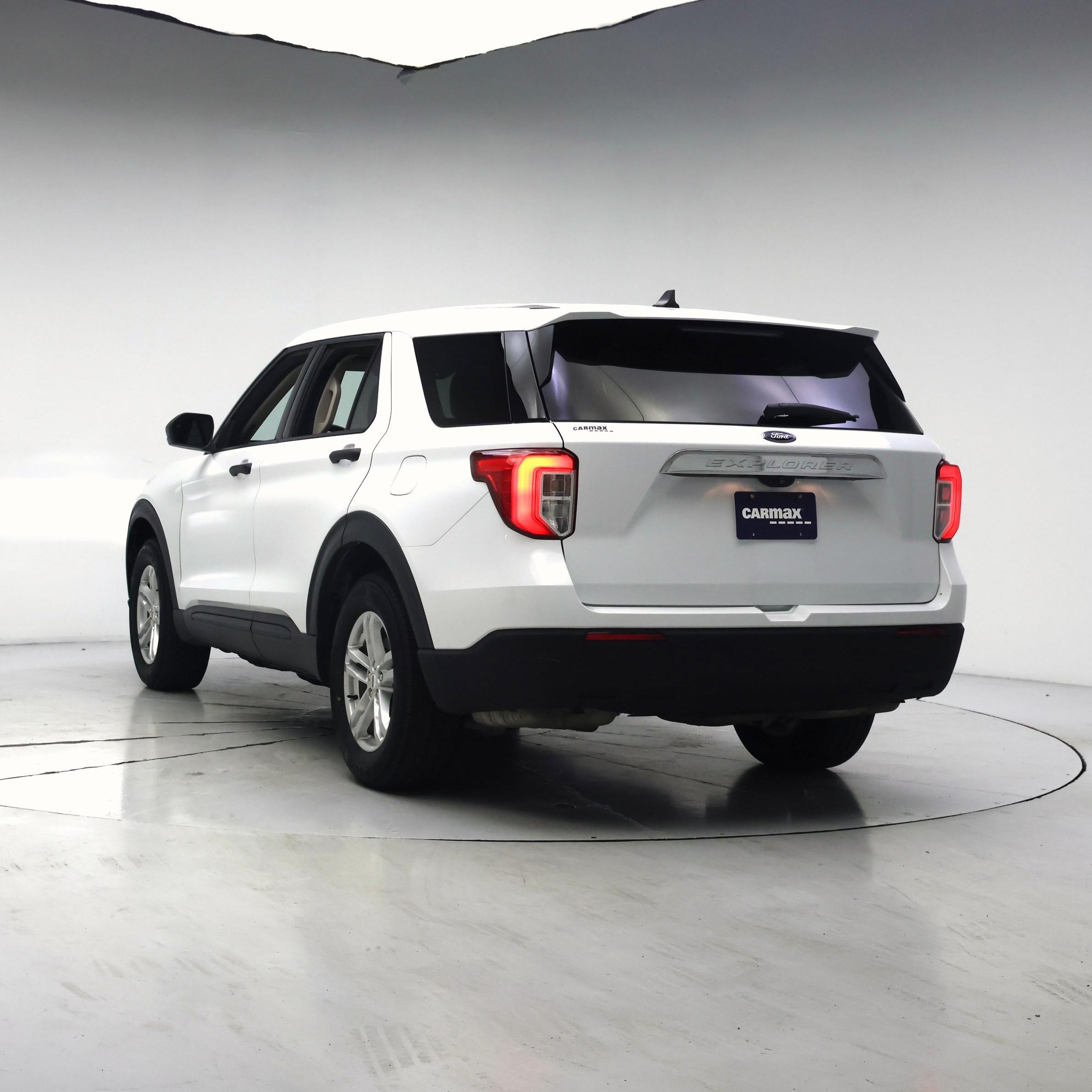 Thumbnail: 2022 Ford Explorer - 2