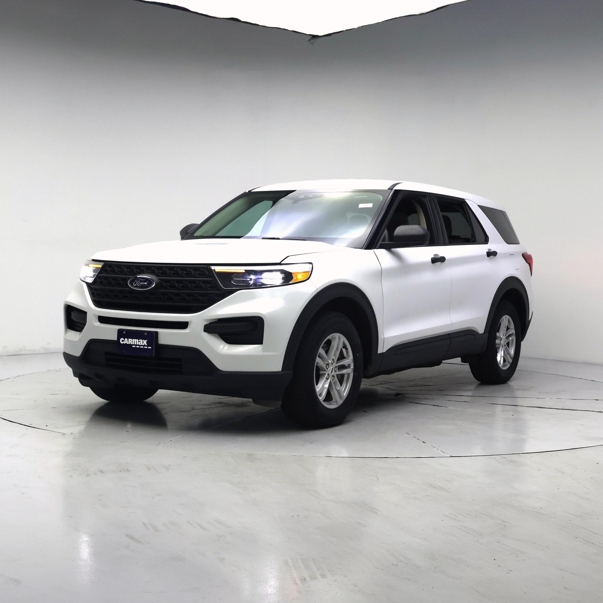 Thumbnail: 2022 Ford Explorer - 4
