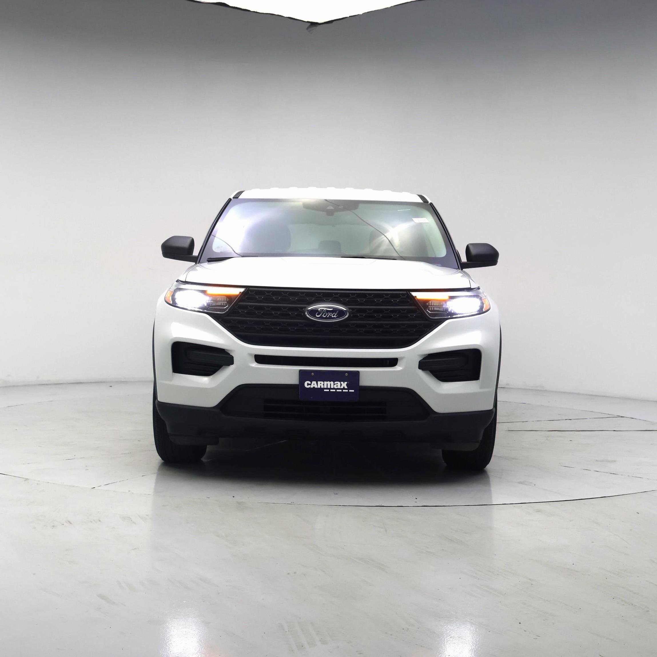 Thumbnail: 2022 Ford Explorer - 5