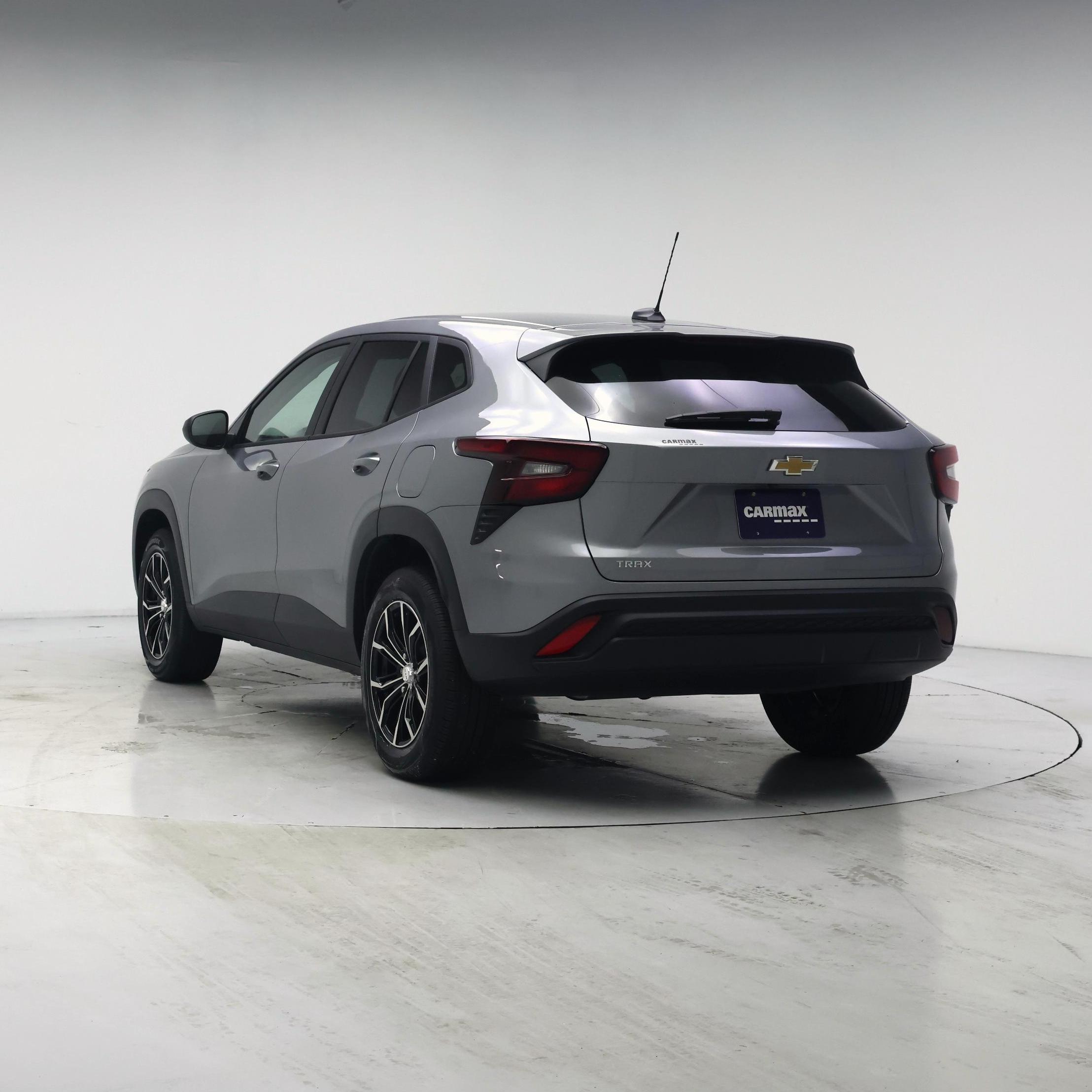 Thumbnail: 2025 Chevrolet Trax - 2